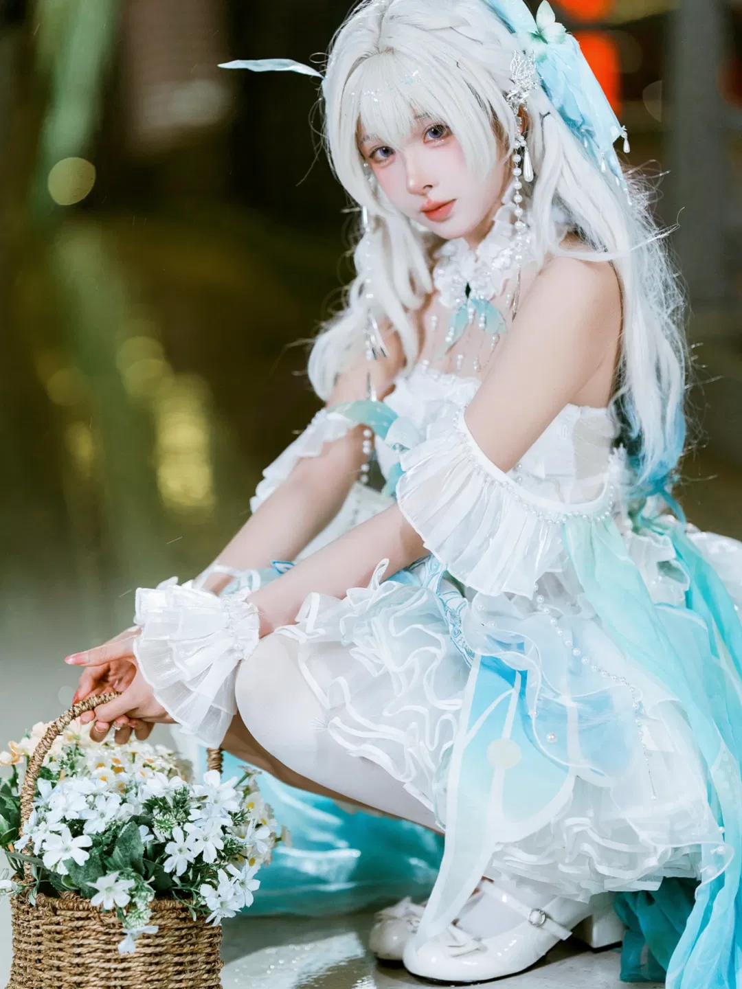 【流萤cos】雨夜流光下的崩坏星穹铁道白蓝幻梦 - 第 3 张