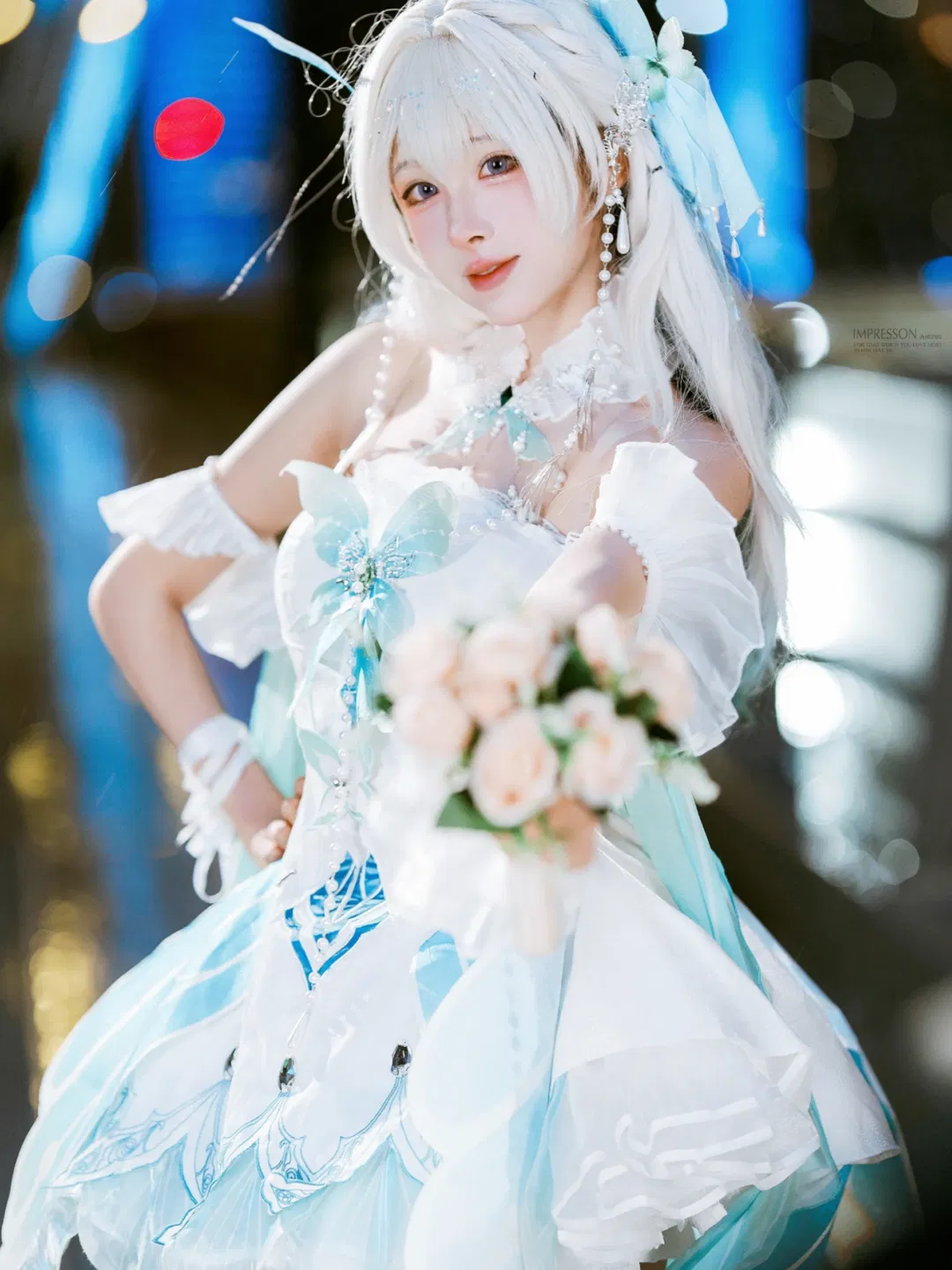 【流萤cos】雨夜流光下的崩坏星穹铁道白蓝幻梦 - 第 5 张