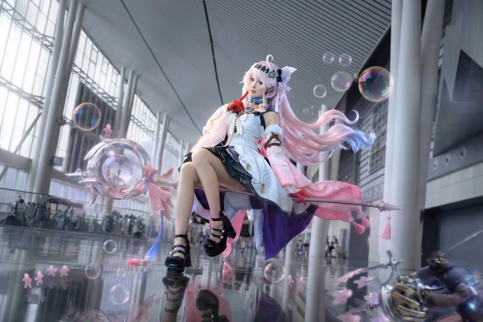 世界线内场大黑馆，光影拉满的二次元场照 - 第 8 张