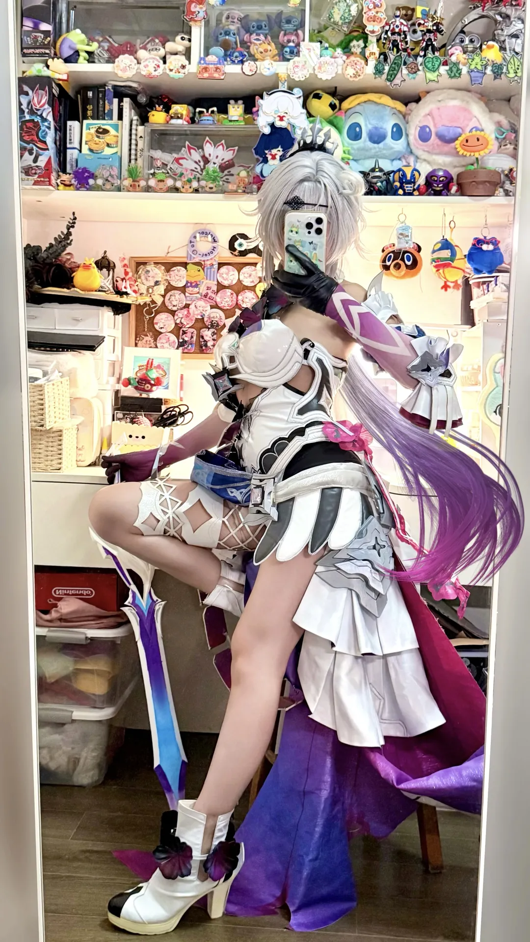 【琪亚娜cos】崩坏3终焉之律者试衣，白色装甲与渐变紫发的搭配 - 第 1 张