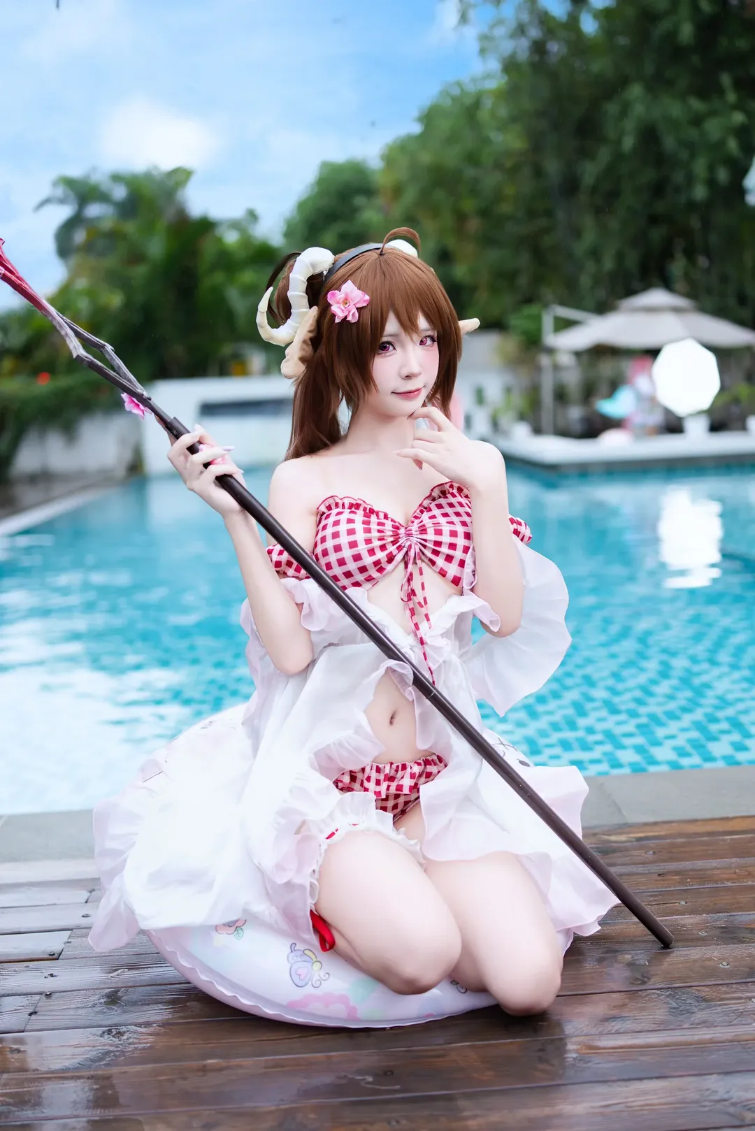 【艾雅法拉cos】夏日泳池边的清爽水着写真 - 第 5 张