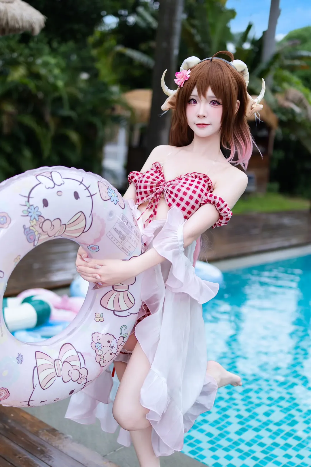 【艾雅法拉cos】夏日泳池边的清爽水着写真 - 第 6 张