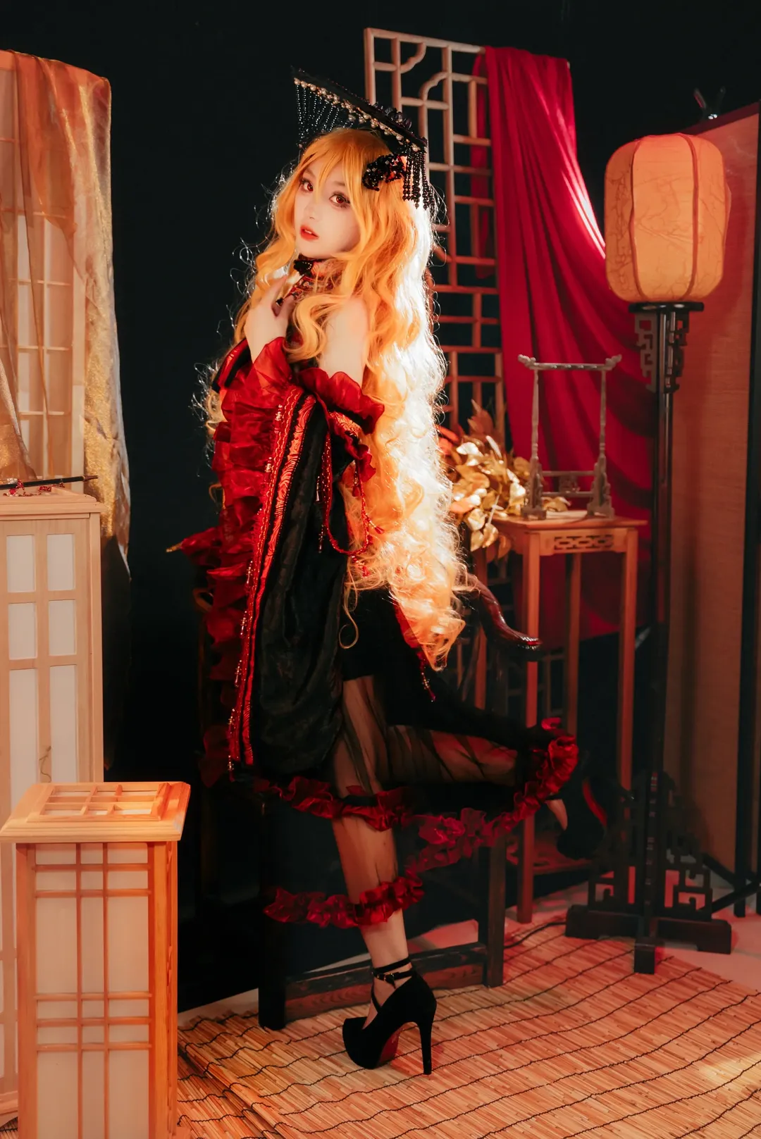 【純狐cos】東方Project裡的獨特魅力，紅黑金極致華麗 - 第 2 張