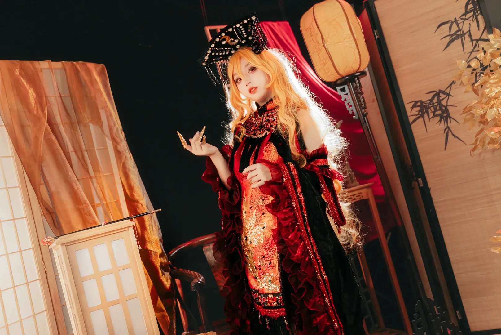【純狐cos】東方Project裡的獨特魅力，紅黑金極致華麗 - 第 4 張