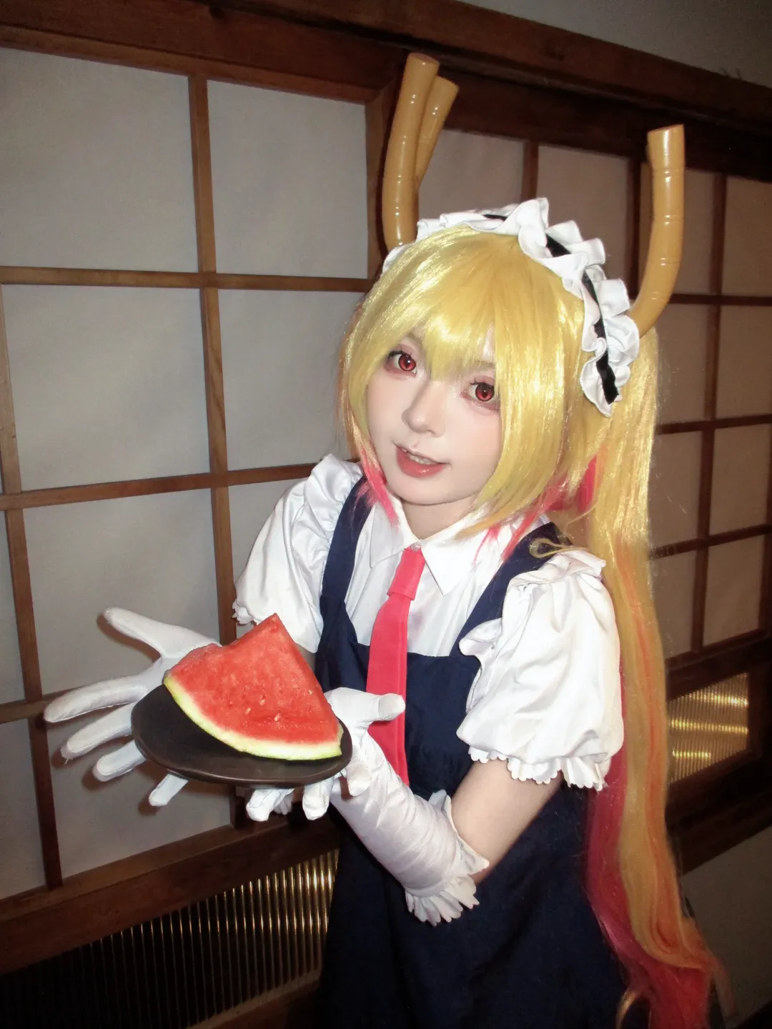 【托尔cos】小林家的龙女仆，夏日西瓜与日系女仆的日常 - 第 1 张