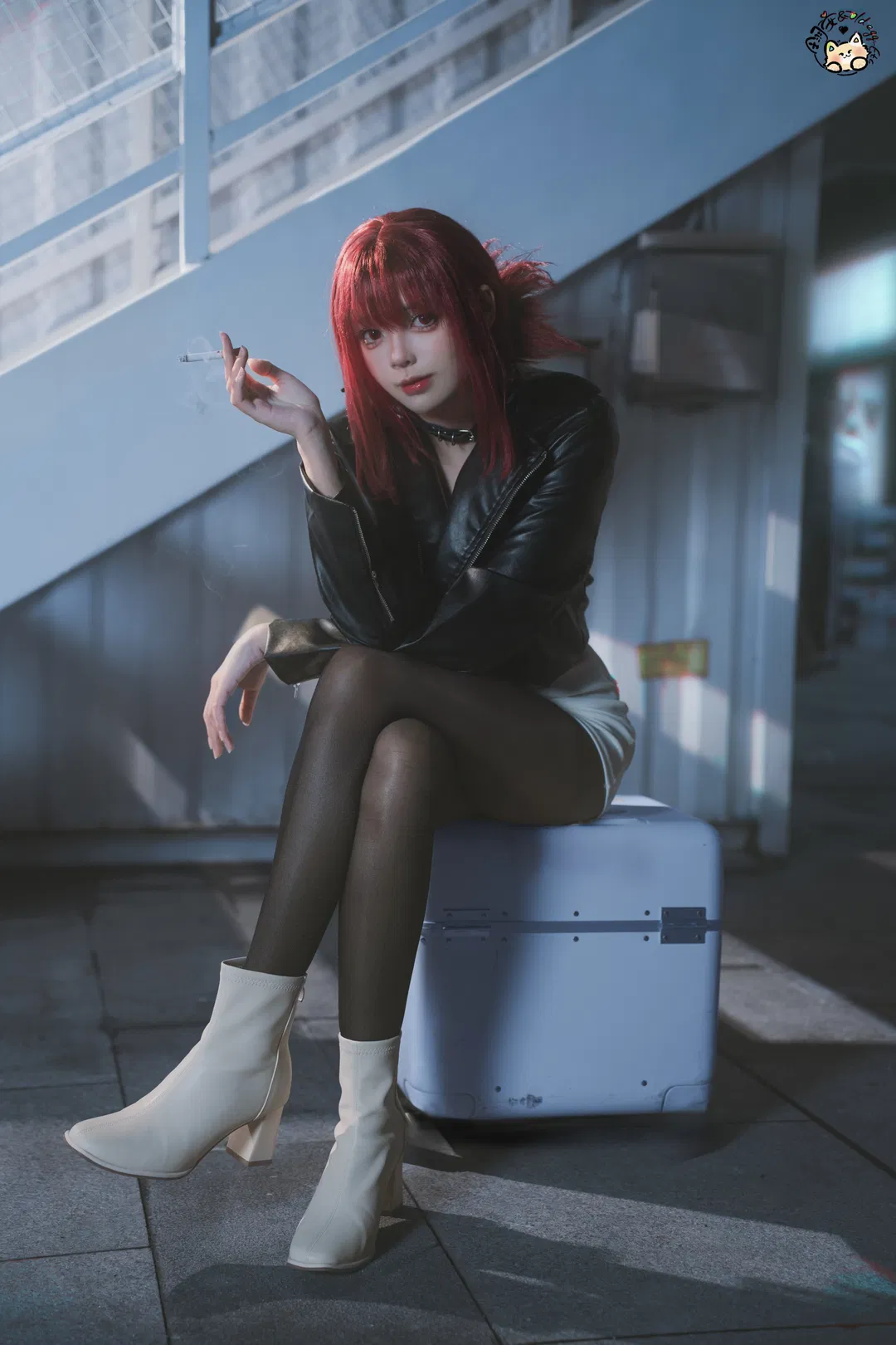 【田山小姐cos】在超市后门吞云吐雾的街头时刻 - 第 1 张