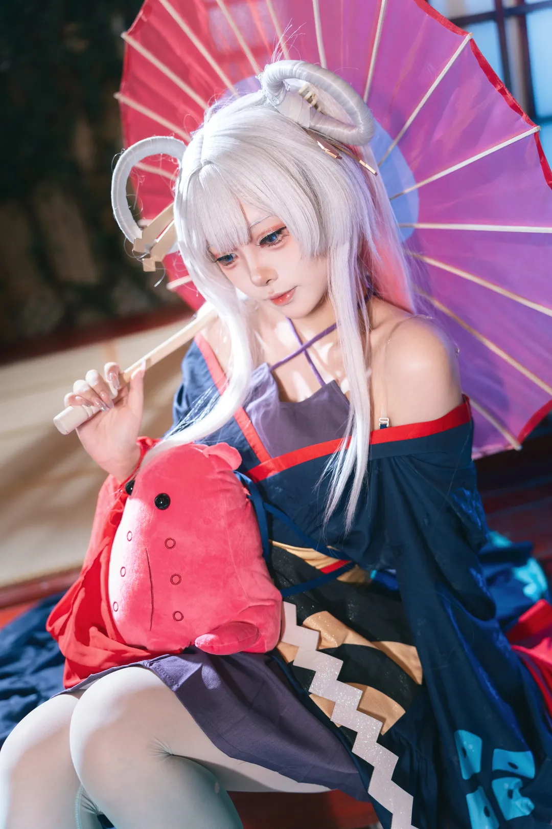 超时空辉夜姬月见八千代cos，灯笼下的和风少女 - 第 3 张