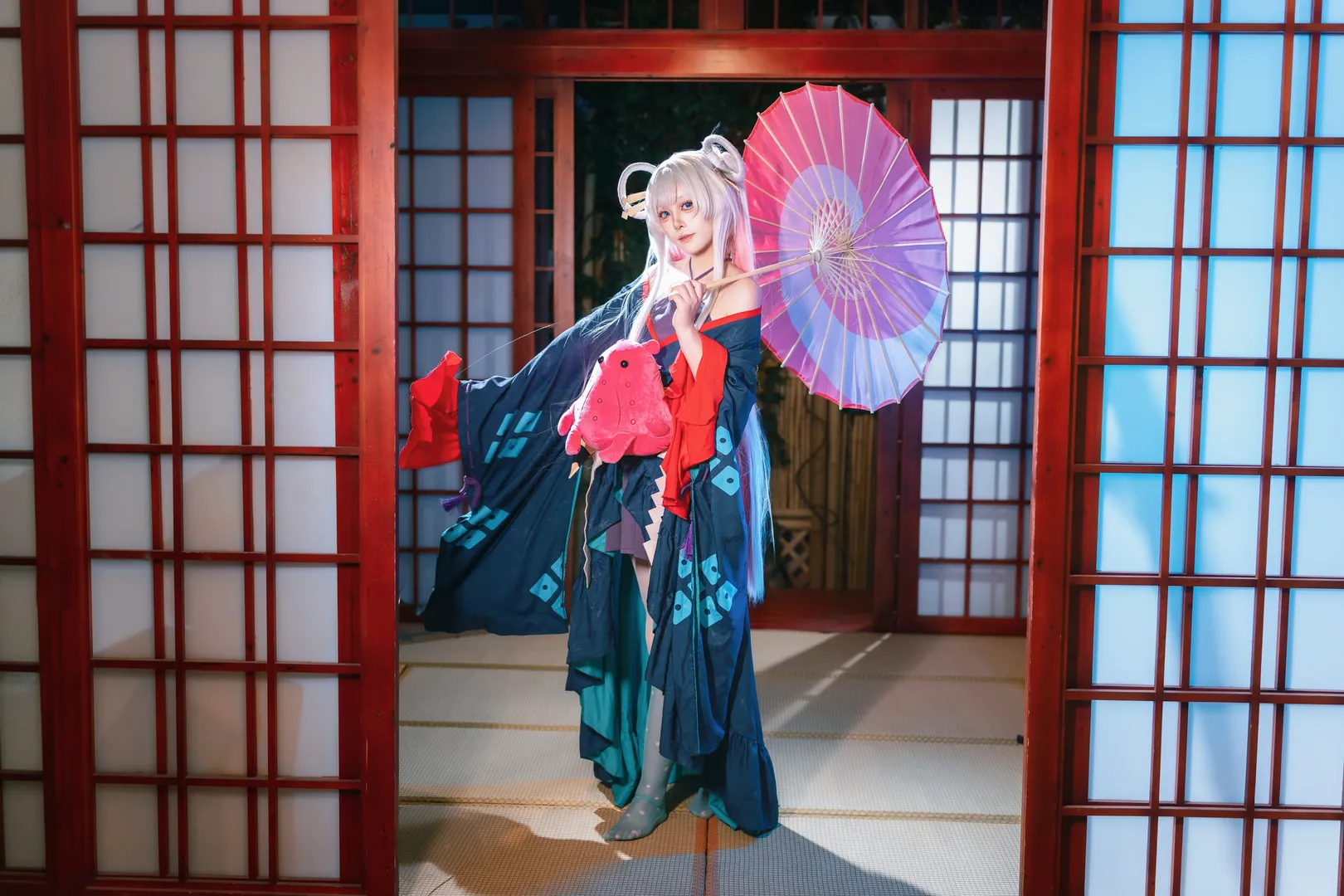 超时空辉夜姬月见八千代cos，灯笼下的和风少女 - 第 4 张