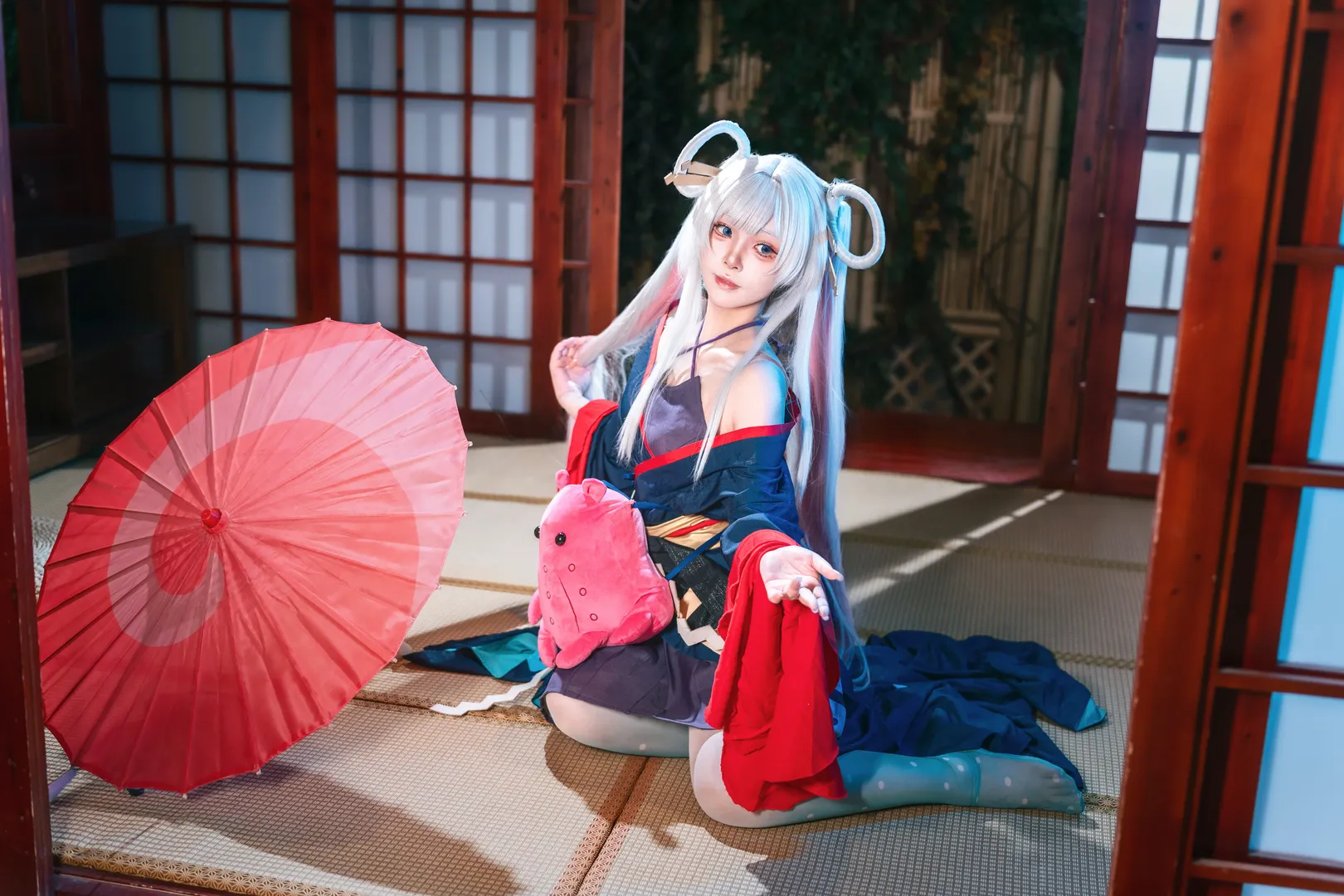 超时空辉夜姬月见八千代cos，灯笼下的和风少女 - 第 9 张