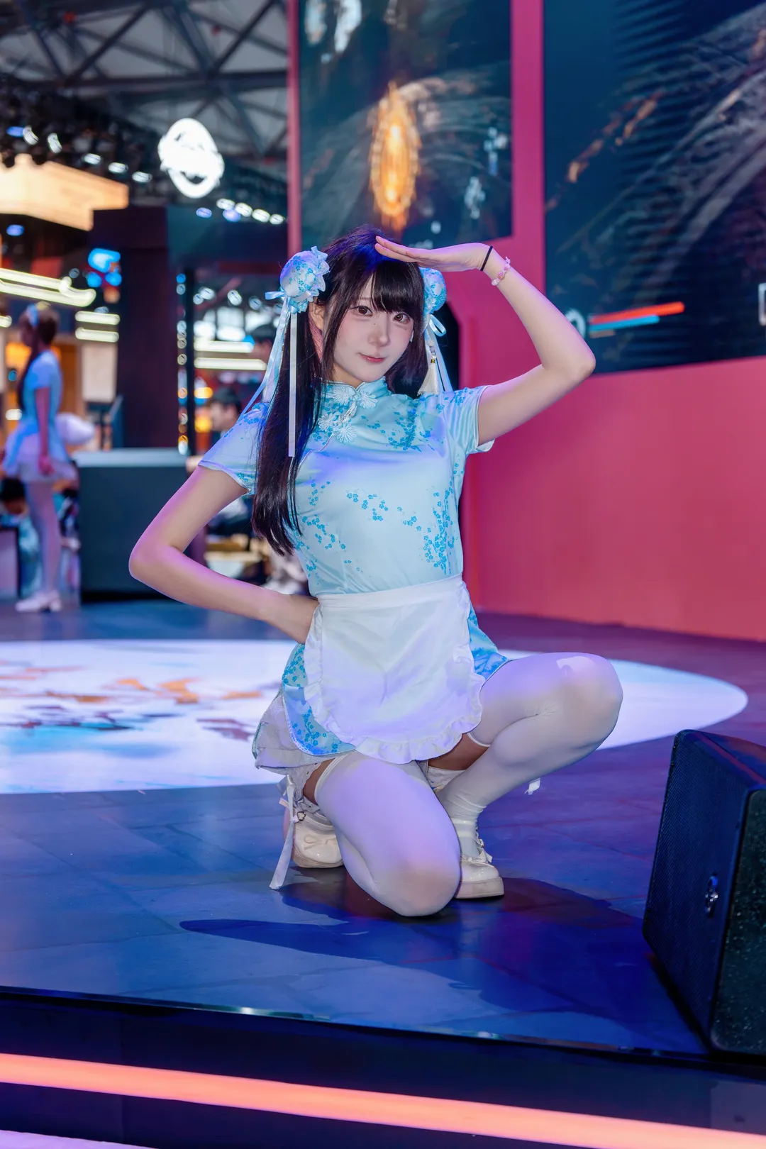 Chinajoy顶光挑战，放弃机顶闪用手电筒拍cosplay - 第 4 张