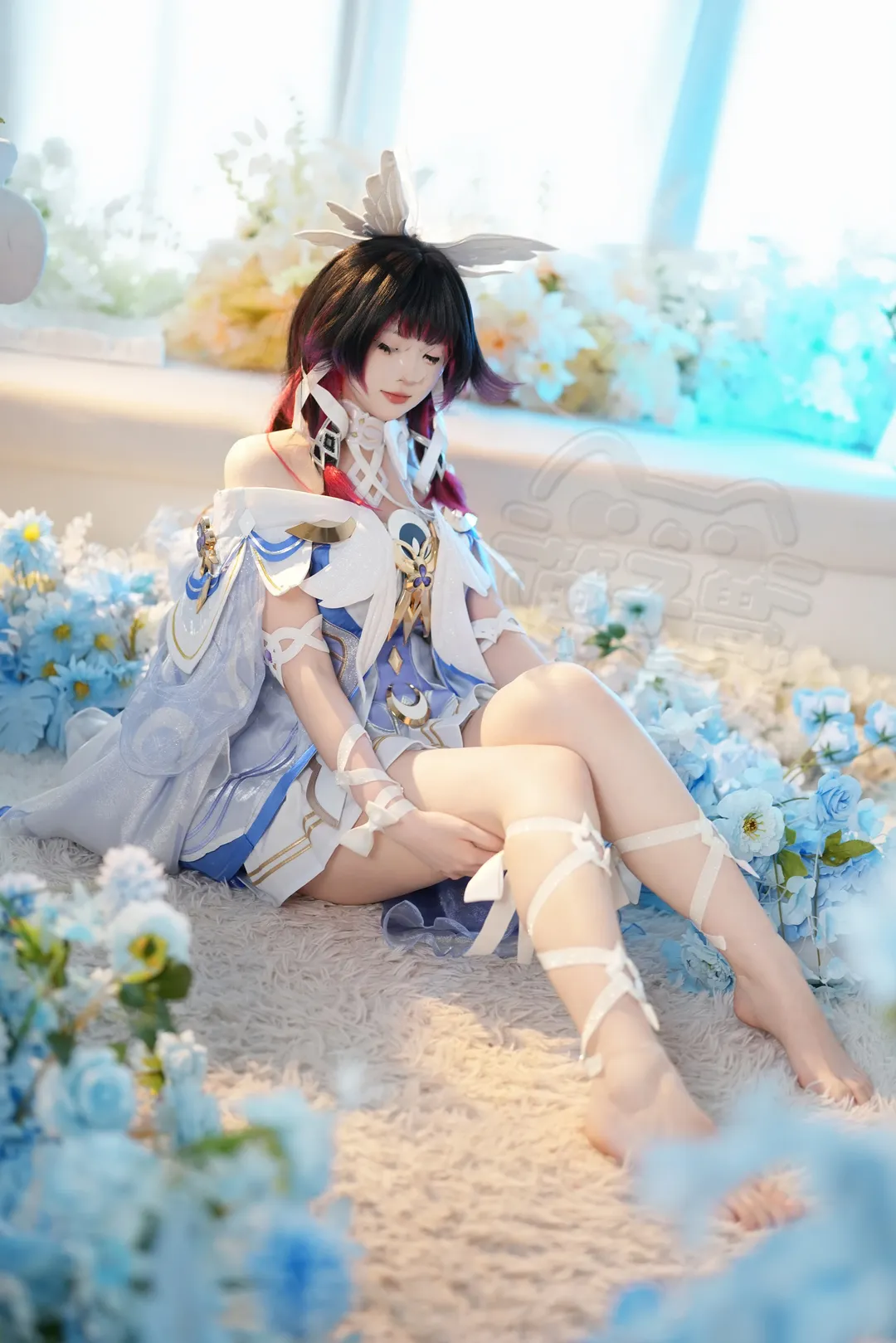 【哥伦比娅cos】原神少女的蓝白羽翼，聊聊拍摄花絮 - 第 1 张