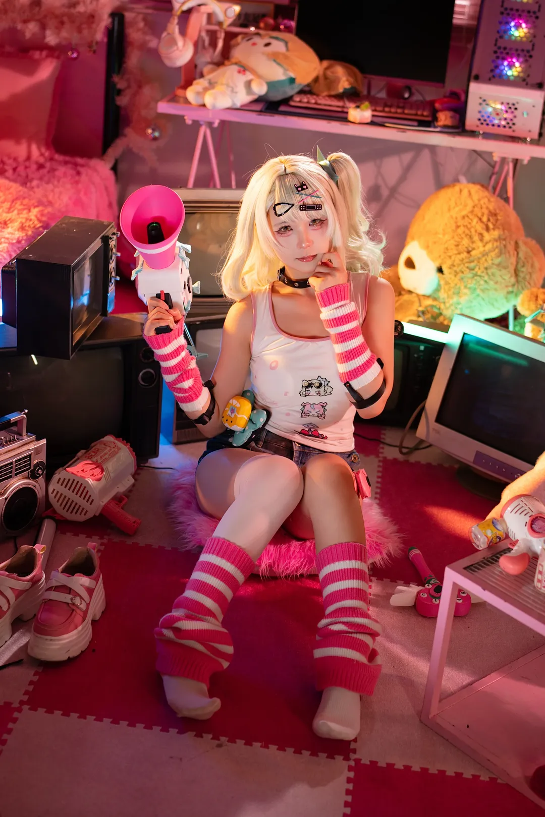 【千夏cos】绝区零X肯德基联动疯狂星期四开电 - 第 1 张