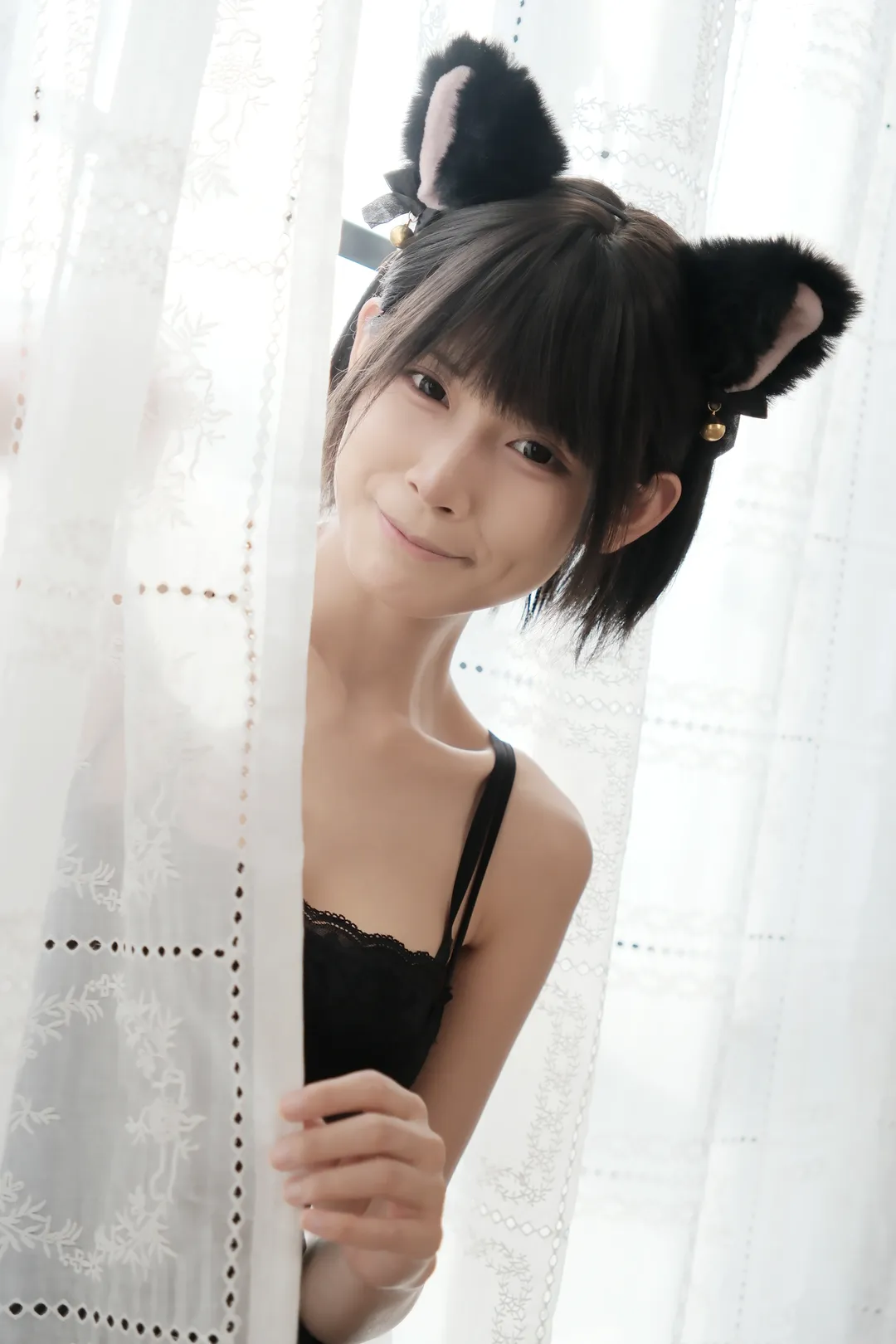 民宿自然光黑丝猫娘写真分享 - 第 4 张