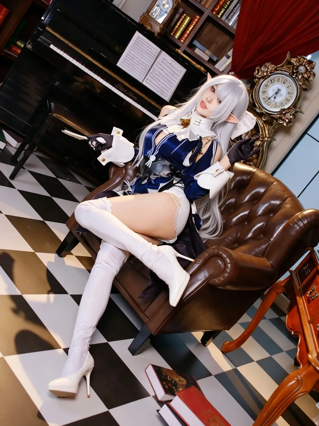 【维琳娜cos】绝区零复古书房里的优雅贵族 - 第 1 张
