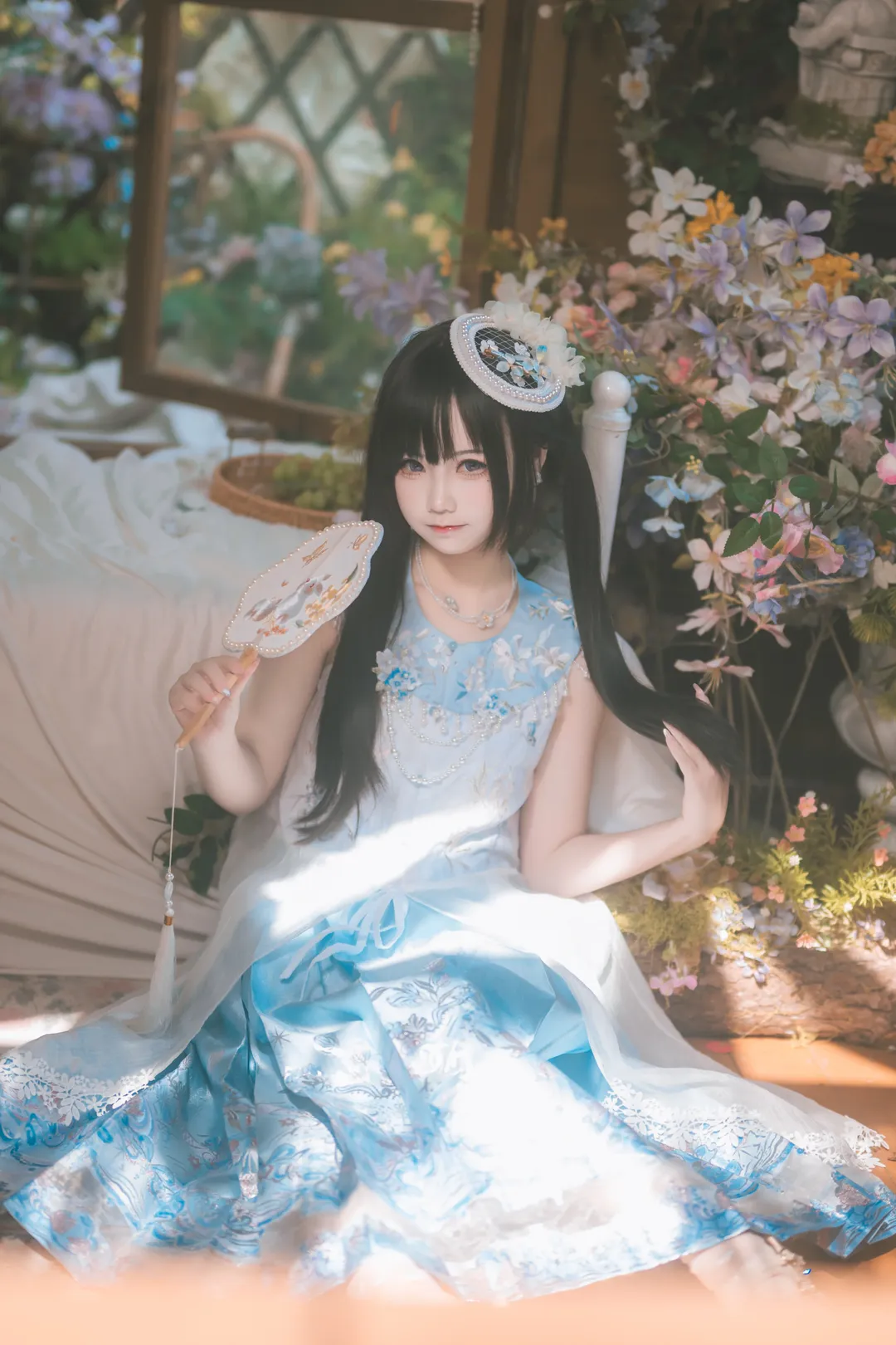 花房里的汉洋折衷少女写真 - 第 1 张