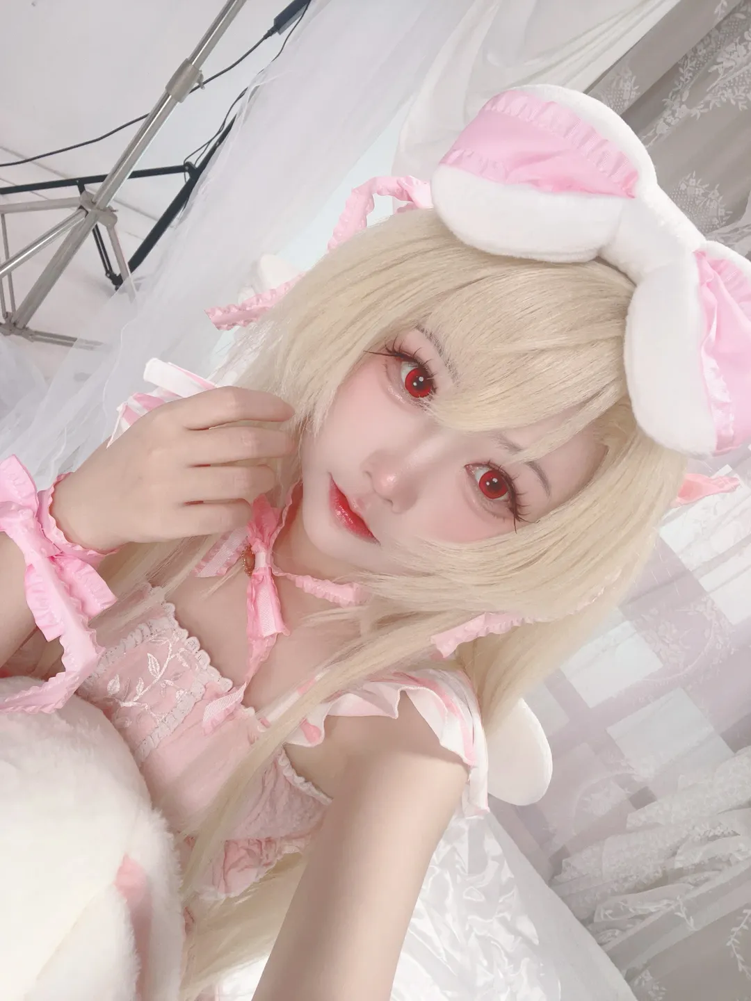 【伊莉雅cos】魔法少女伊莉雅的粉色睡衣拍摄记录 - 第 1 张