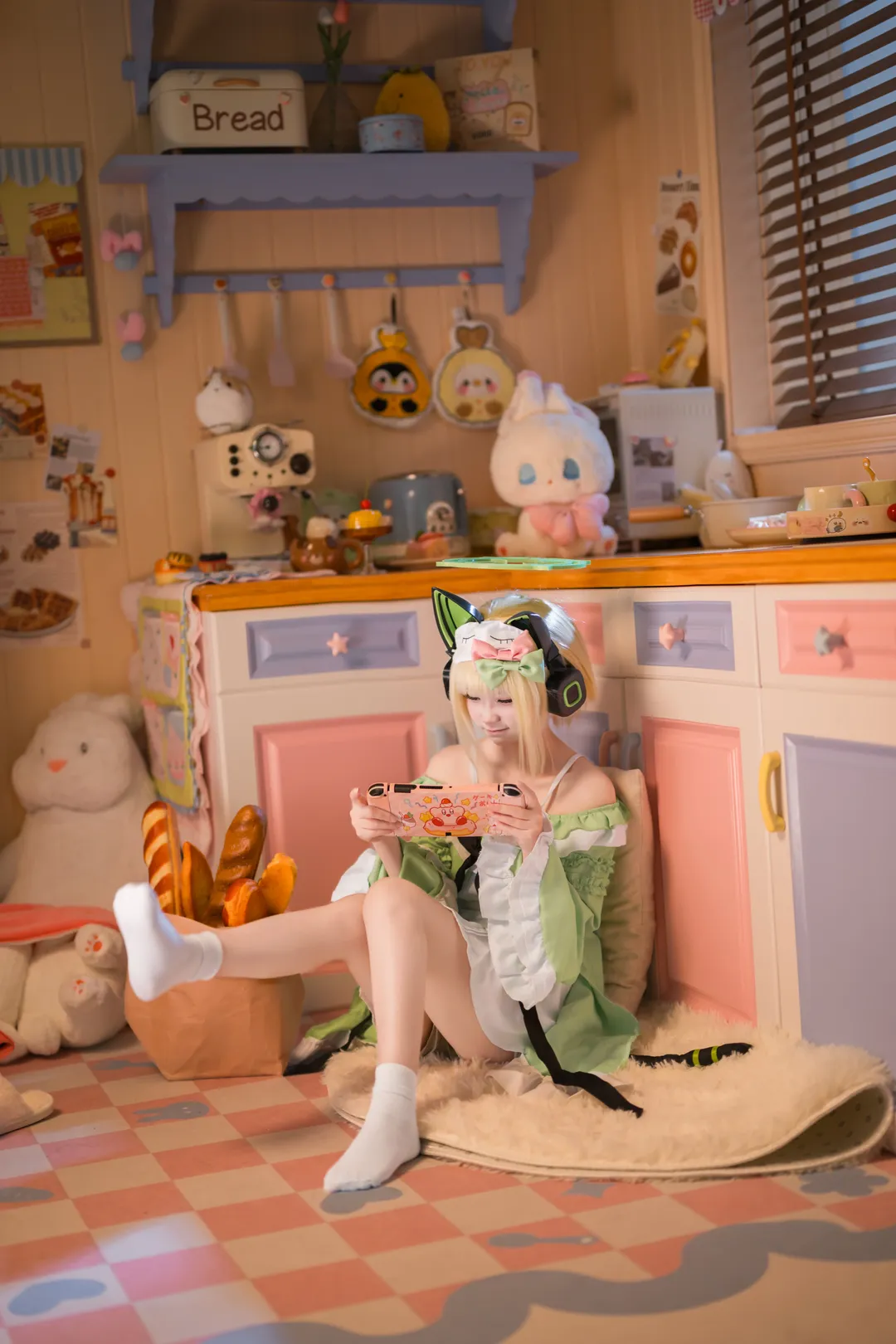 【才羽綠cos】蔚藍檔案遊戲開發部的電玩少女 - 第 1 張