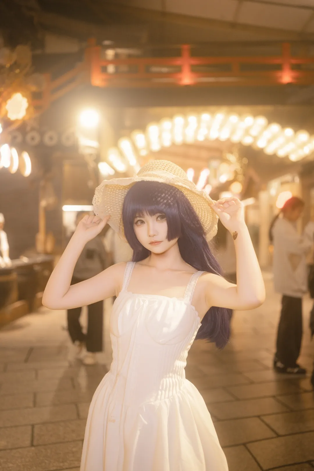 【五更琉璃cos】我的妹妹不可能那么可爱 庙会夜景的小白裙黑猫 - 第 4 张