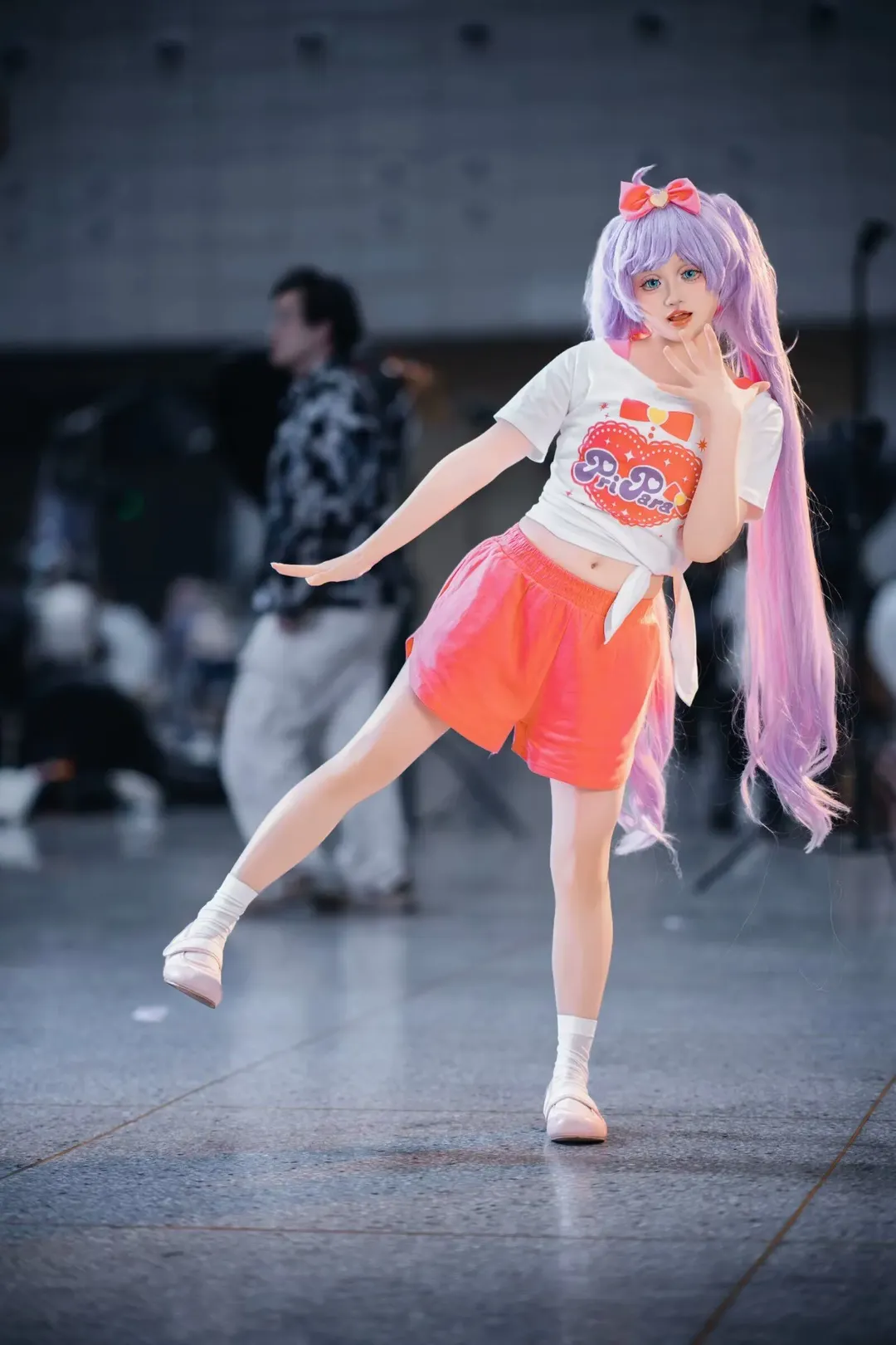 【真中啦啦cos】小偶像训练服站姿动作参考分享 - 第 5 张
