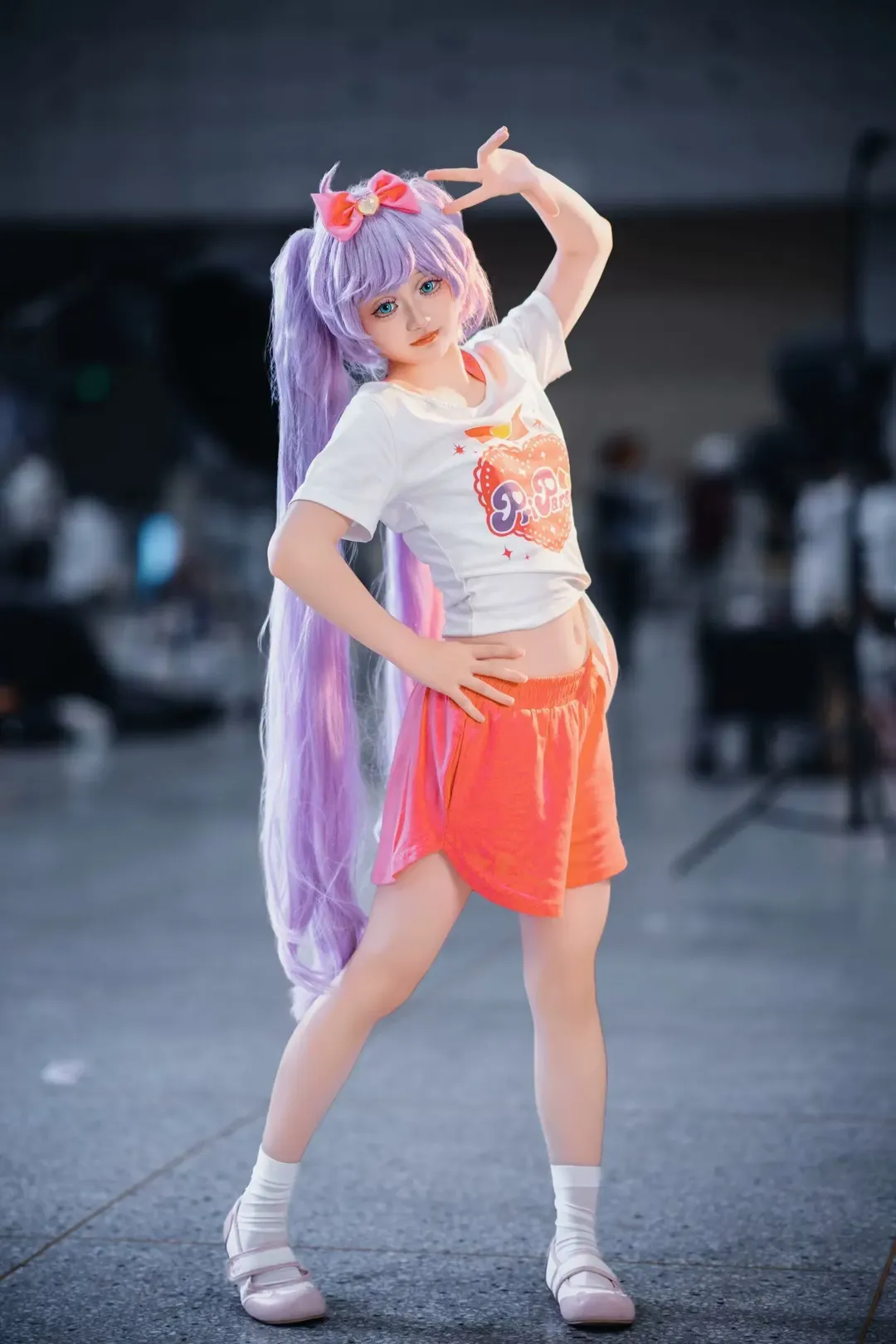 【真中啦啦cos】小偶像训练服站姿动作参考分享 - 第 7 张