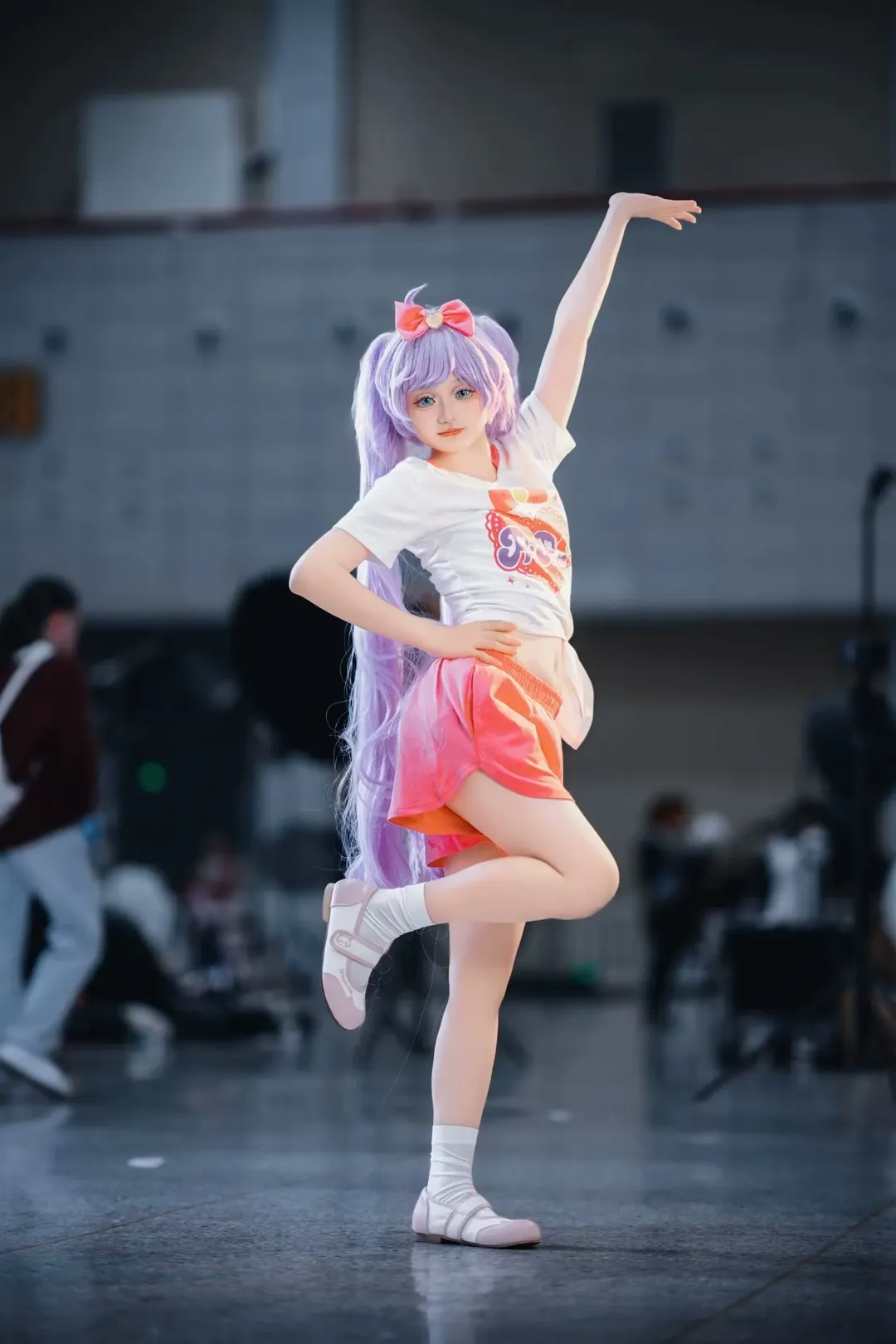 【真中啦啦cos】小偶像训练服站姿动作参考分享 - 第 8 张