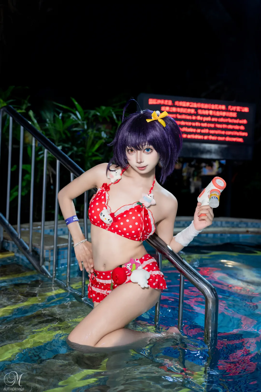 【小鸟游六花cos】中二病也要谈恋爱，夜景水上乐园泳装拍摄记录 - 第 2 张