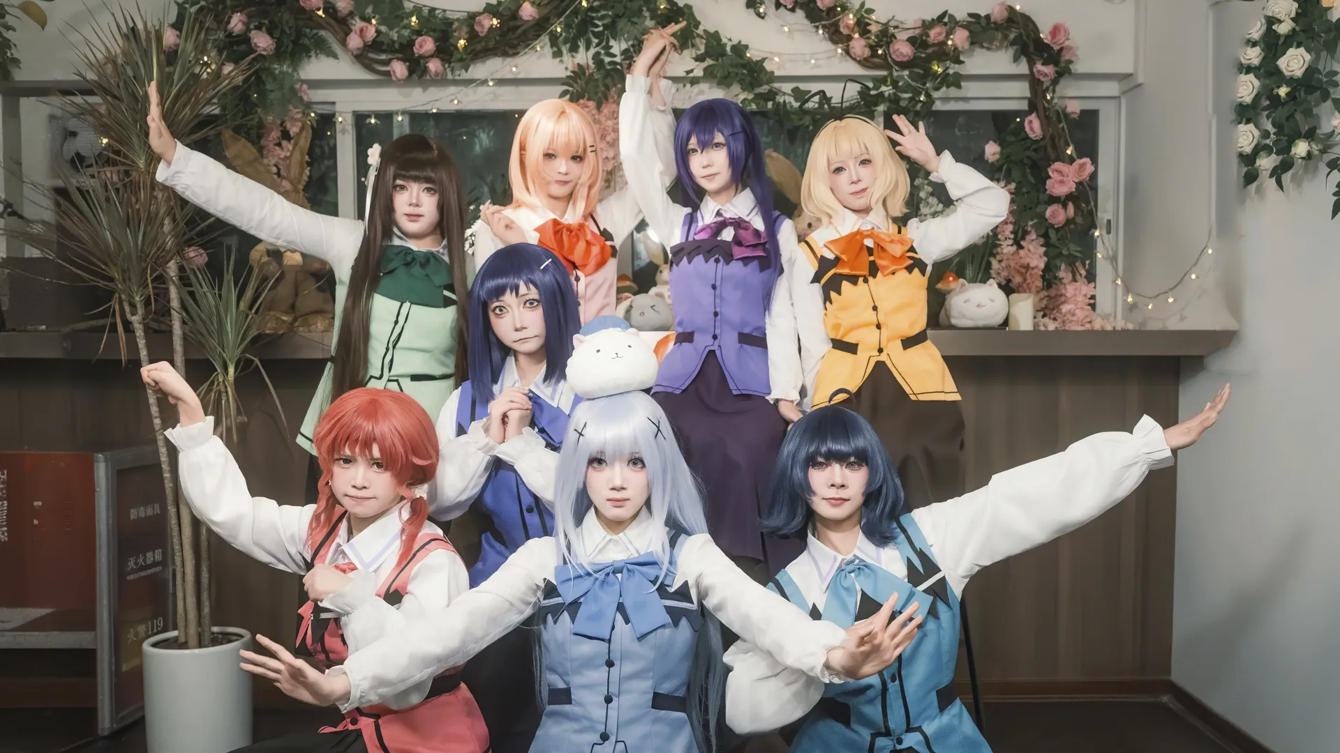 【智乃cos】请问您今天要来点兔子吗全员团片大集结 - 第 1 张