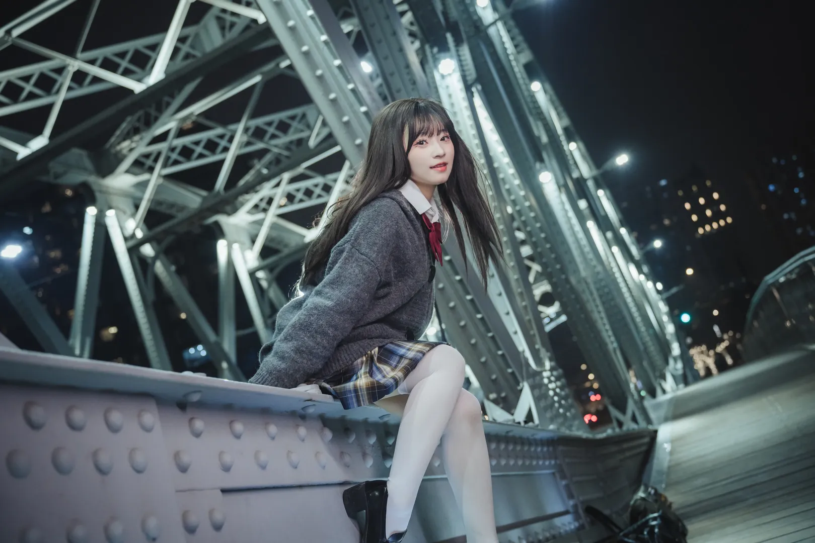 夜景JK穿搭，在浙江路橋穿梭的安靜時光 - 第 13 張