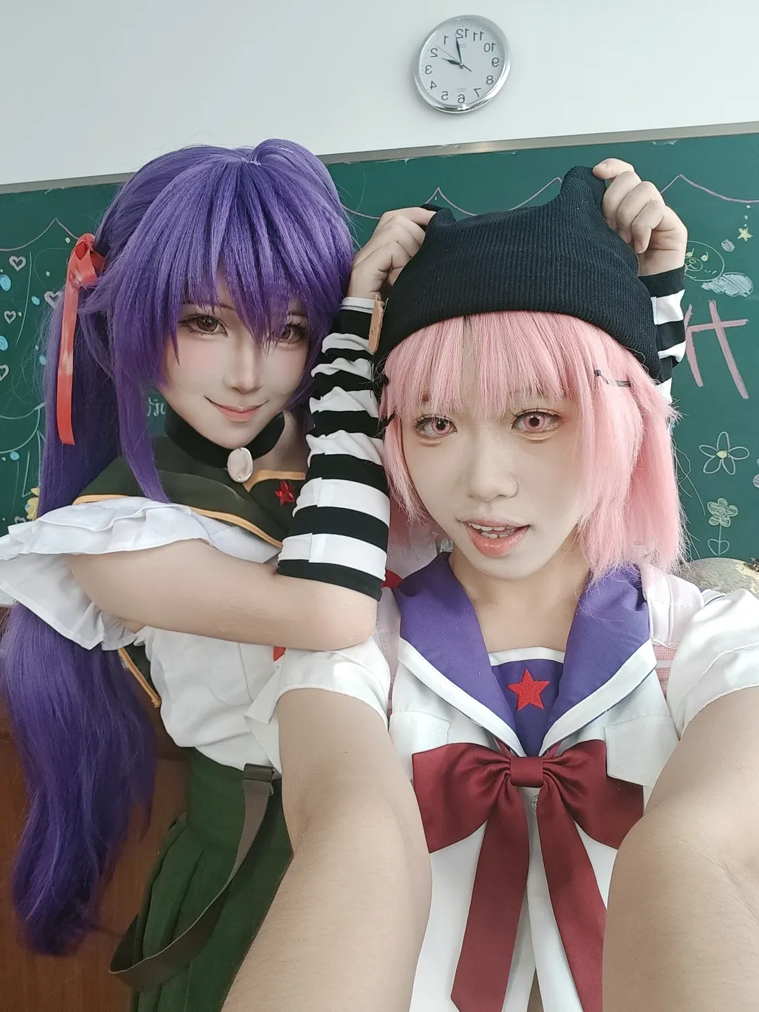 【丈枪由纪cos】学园孤岛日常，与惠飞须泽胡桃的教室时光 - 第 3 张