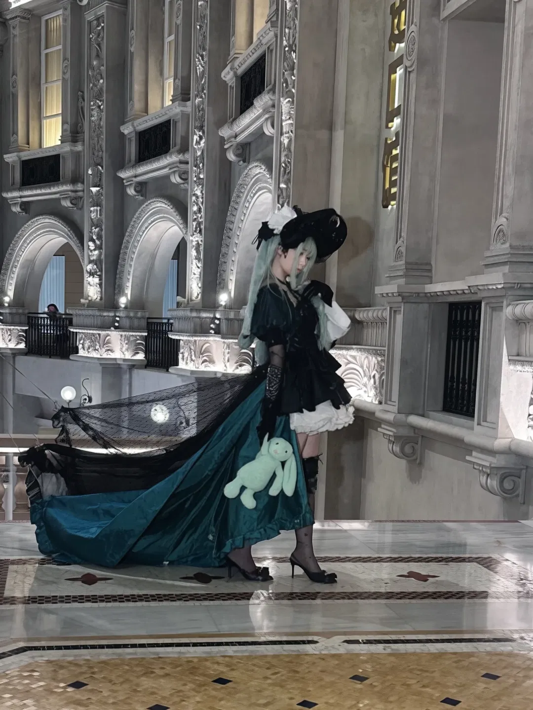 【若葉睦cos】暗黑哥特風演繹明日方舟的華麗氛圍 - 第 2 張