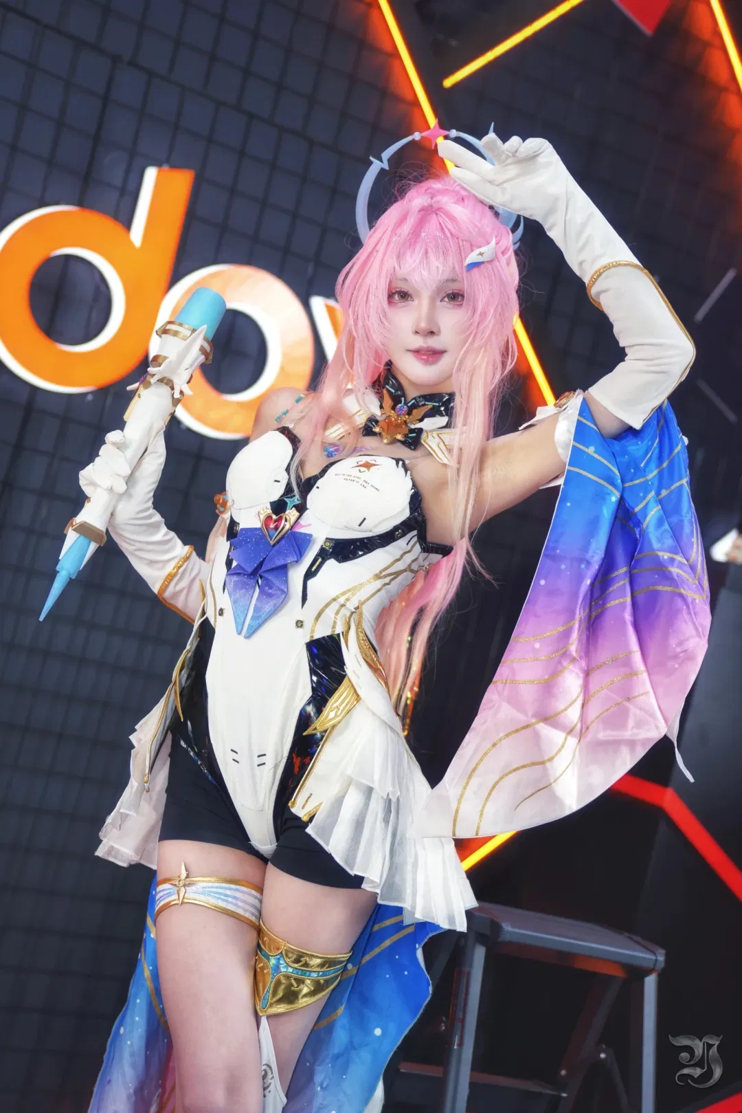 BW Day3魔都台风天，展台机能风与女仆装逛拍返图 - 第 11 张