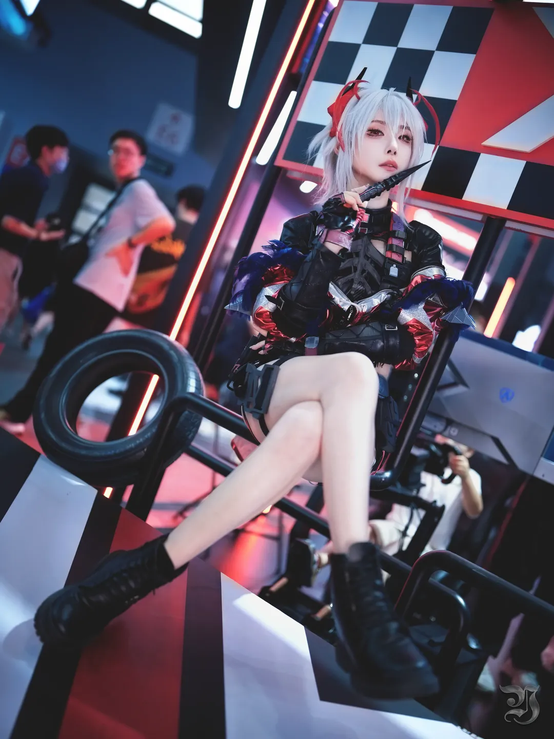 【麦晓雯cos】三角洲行动 x 明日方舟 战术狂欢 - 第 2 张