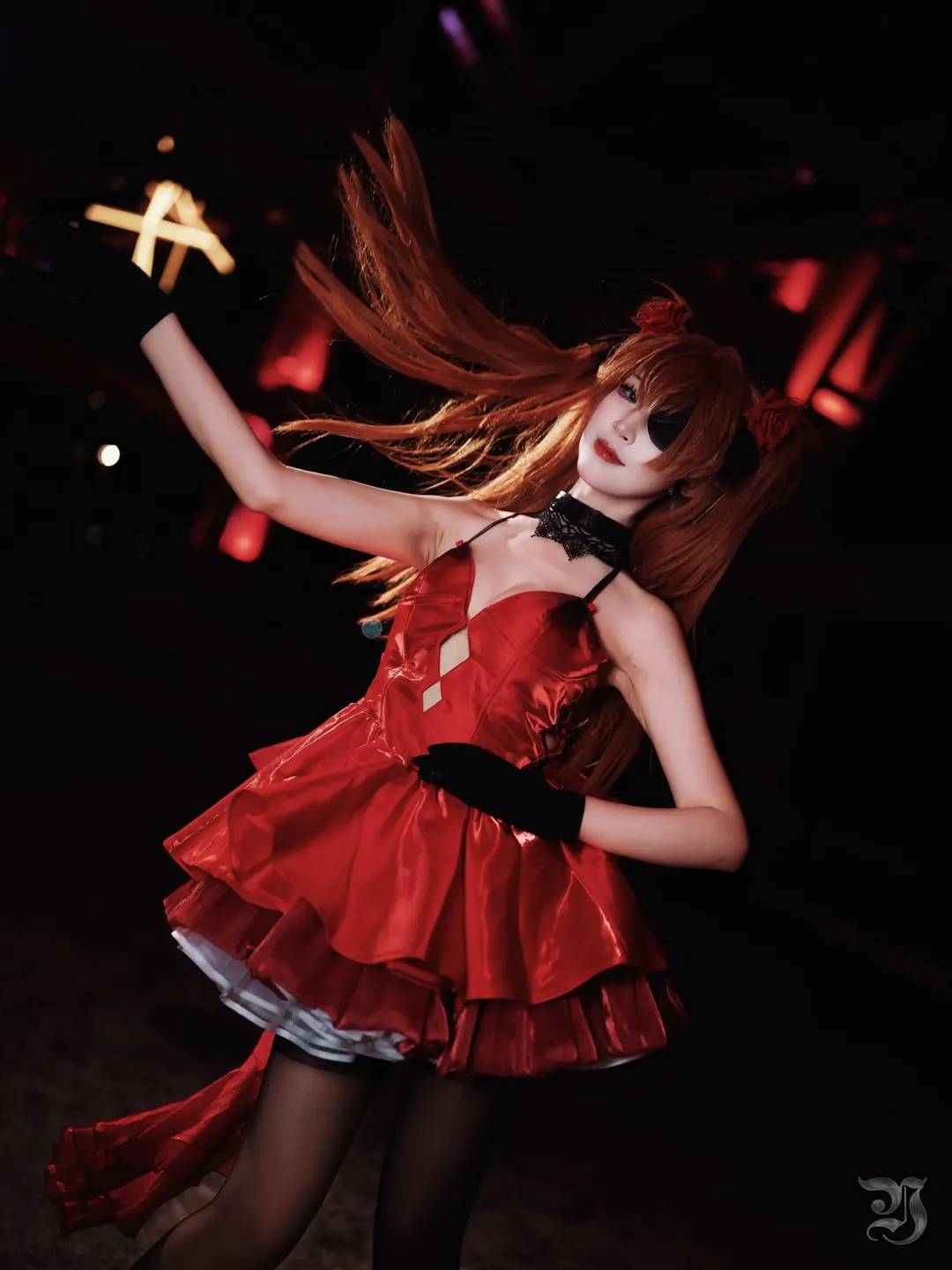 【明日香cos】新世纪福音战士红裙与三叉戟的夜色碰撞 - 第 12 张