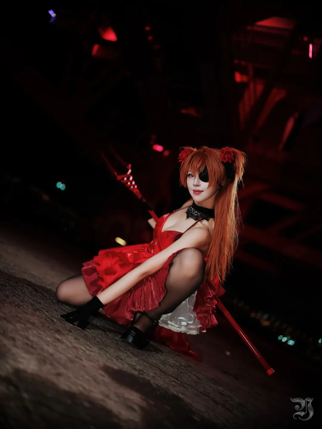 【明日香cos】新世纪福音战士红裙与三叉戟的夜色碰撞 - 第 6 张