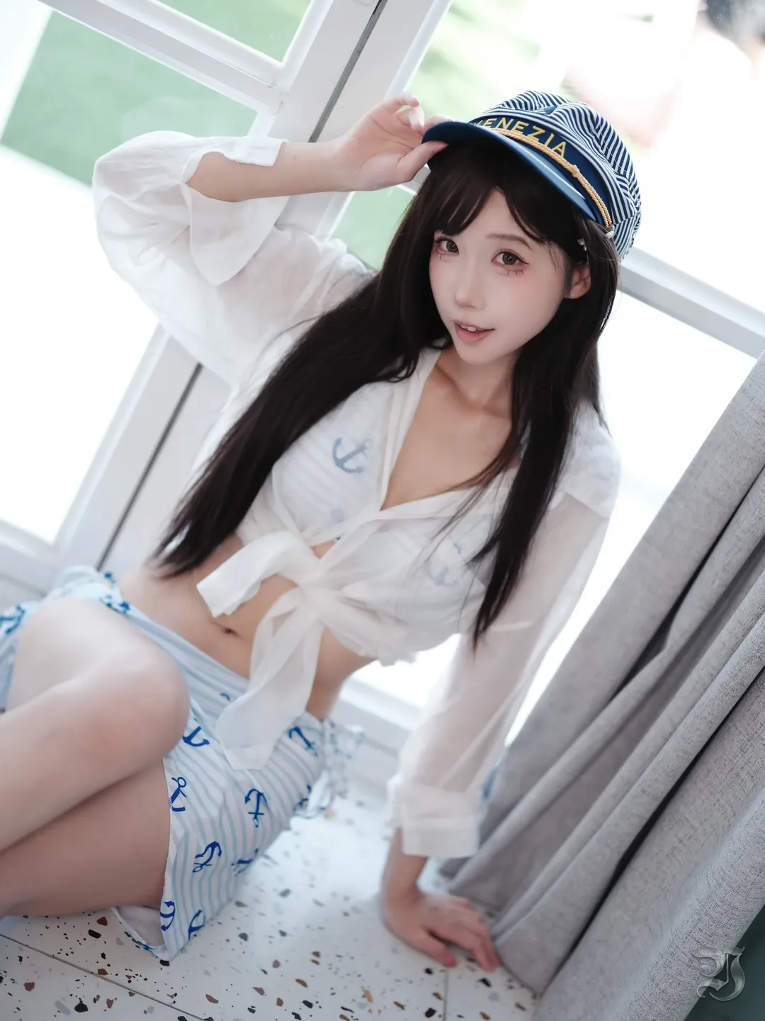 夏日海军风泳池写真 清凉一夏玩水穿搭 - 第 15 张