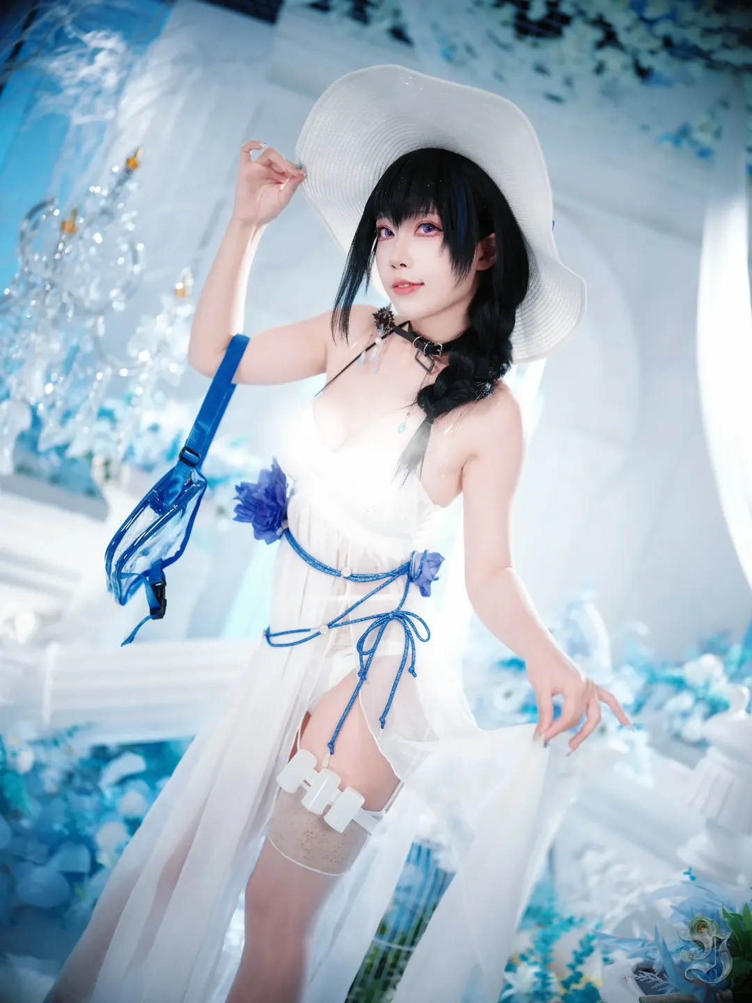 【梅里cos】勝利女神藍白花海中的清冷夢幻 - 第 12 張