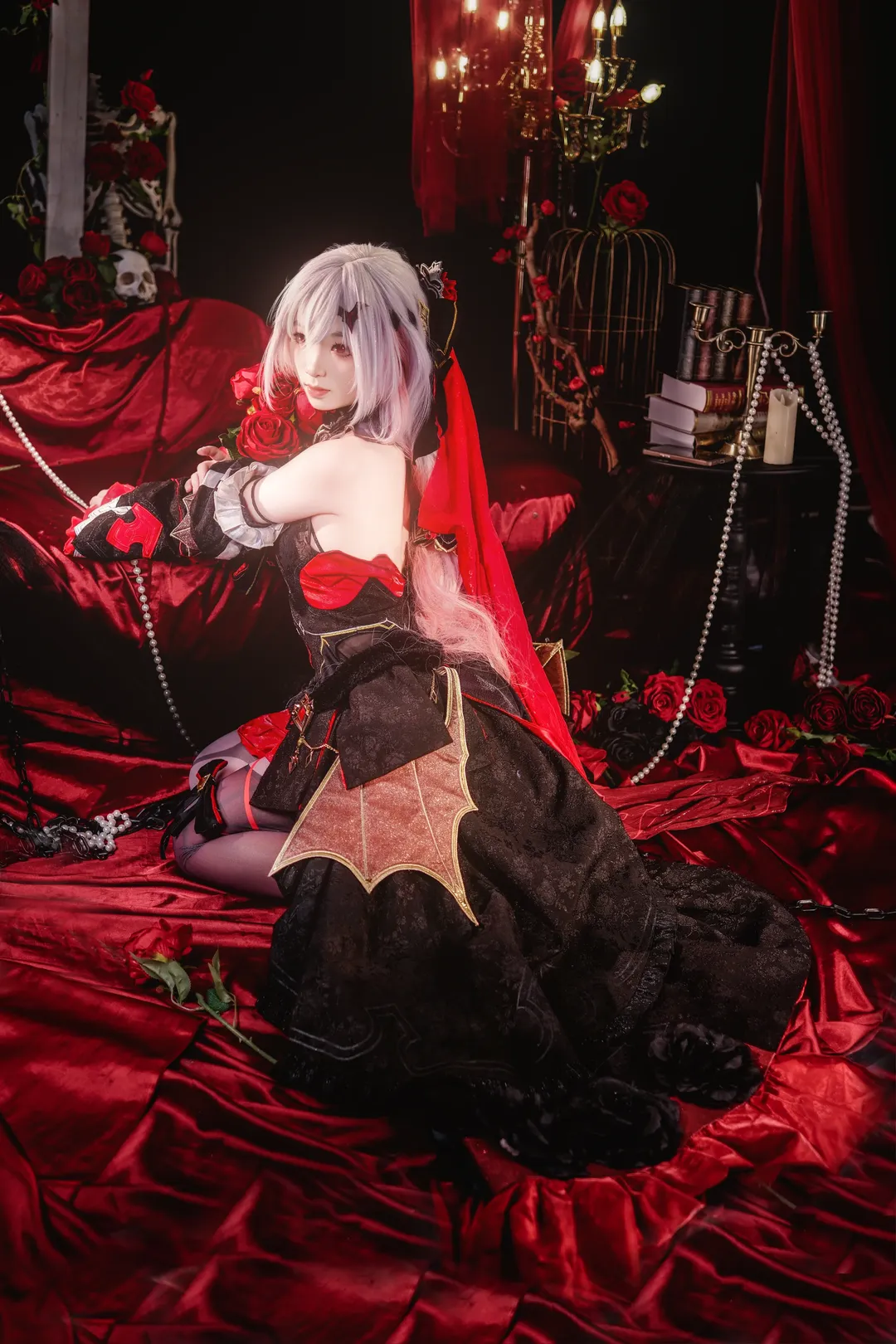 【德麗莎cos】崩壞3月下誓約，紅黑哥特風的迷人氣息 - 第 6 張
