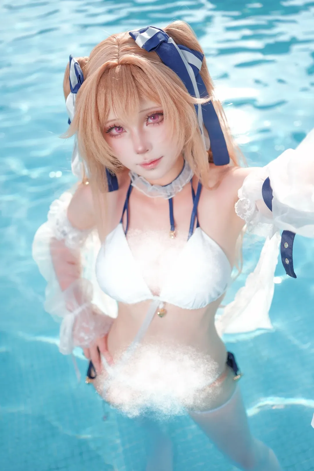 【安克雷奇cos】碧蓝航线白鹰重巡的夏日泳池记录 - 第 1 张
