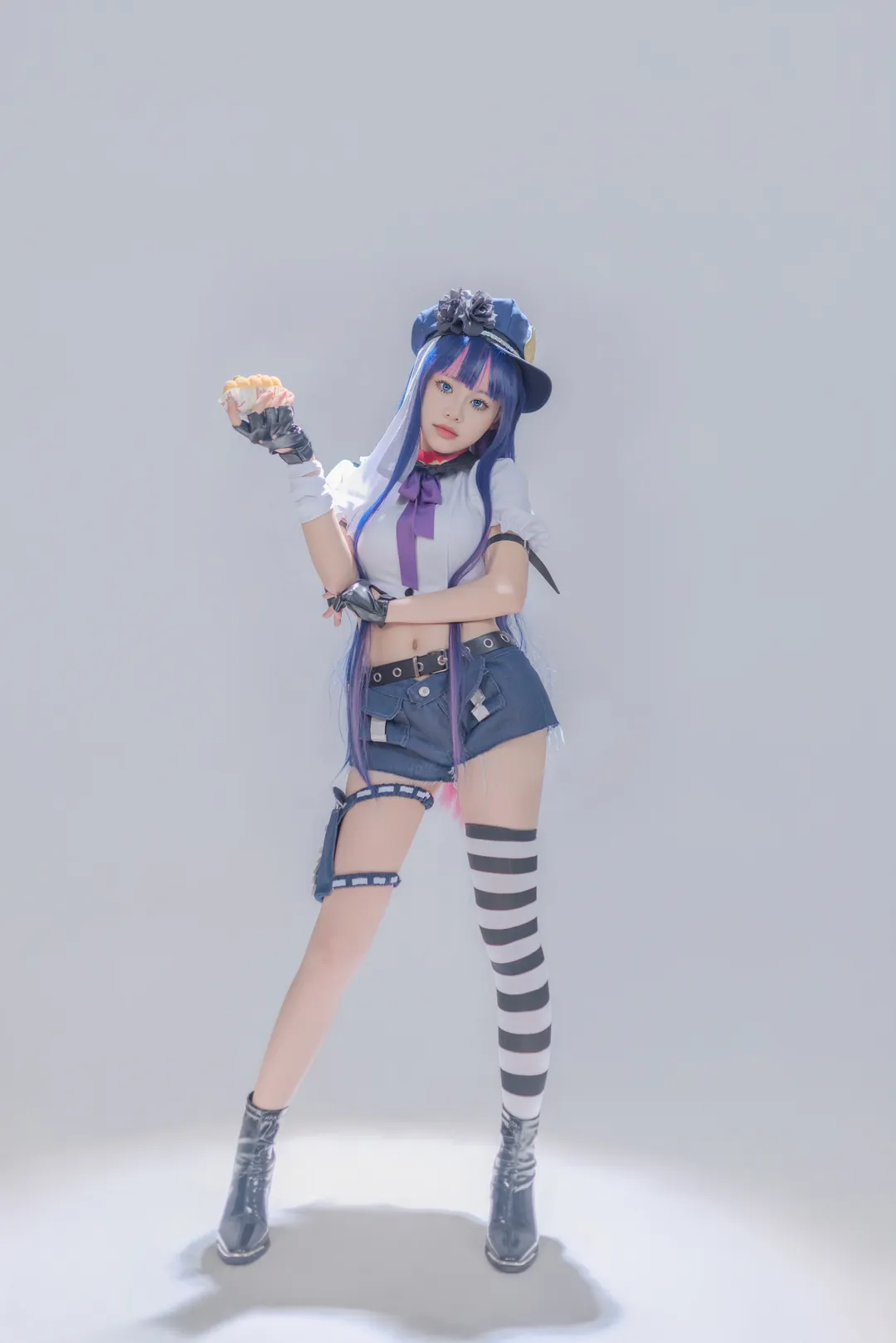 【s妹cos】吊带袜天使的警服造型，气场十足 - 第 5 张