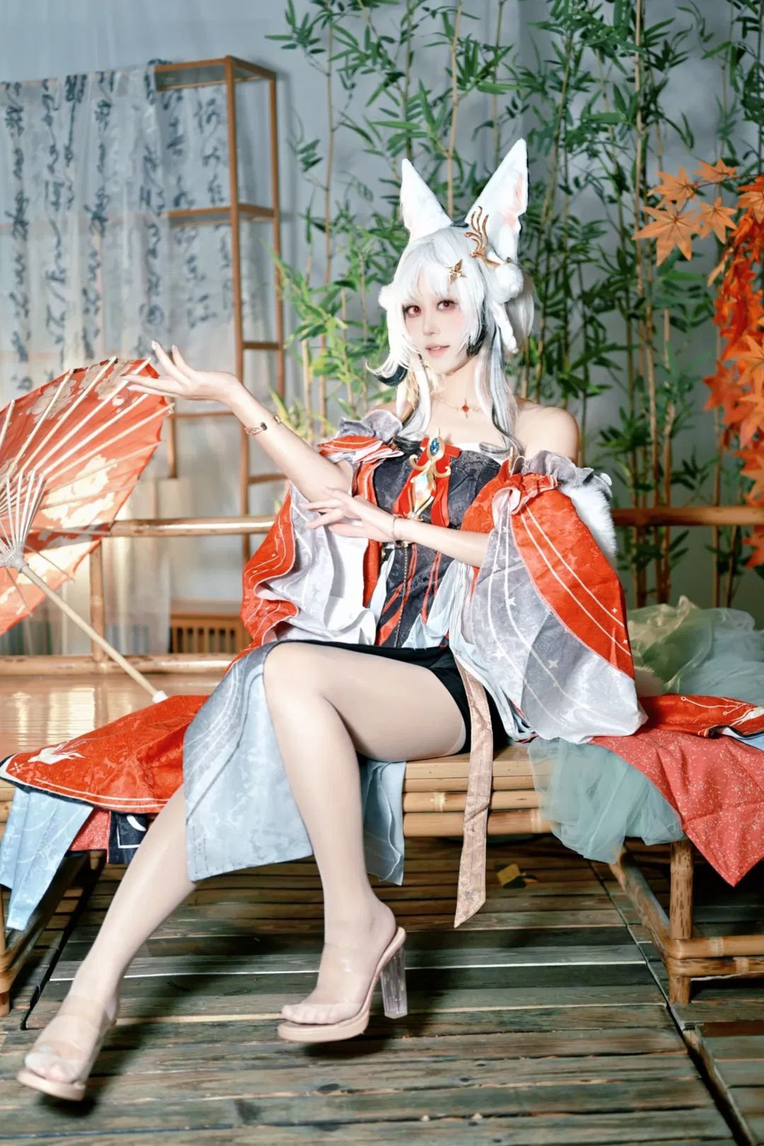 【心月狐cos】鳴潮裡的狐狐，今天偷了玉兔的耳朵 - 第 2 張