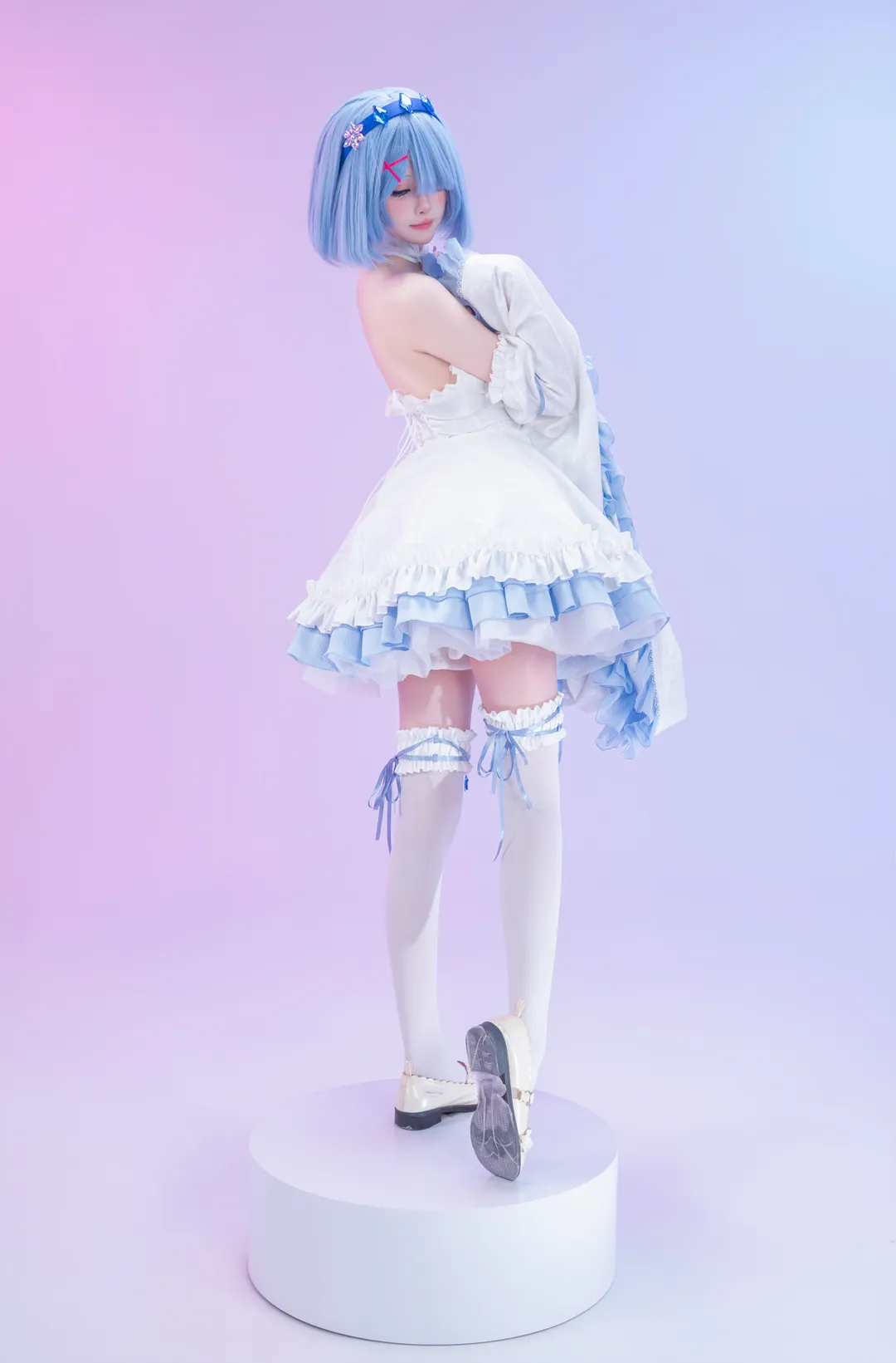 【蕾姆cos】白棚拍摄的蕾姆水晶礼服造型 - 第 2 张