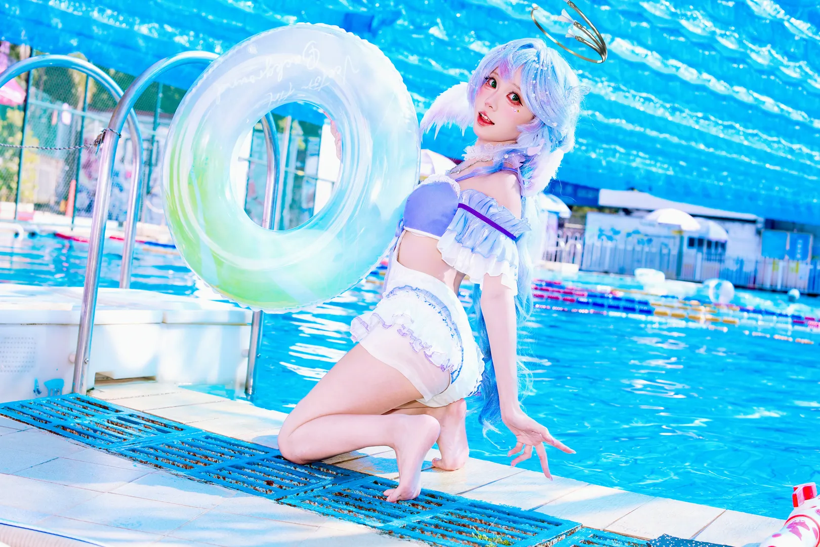 【知更鸟cos】崩坏星穹铁道知更鸟同人泳装，夏日泳池里的清凉光影 - 第 7 张