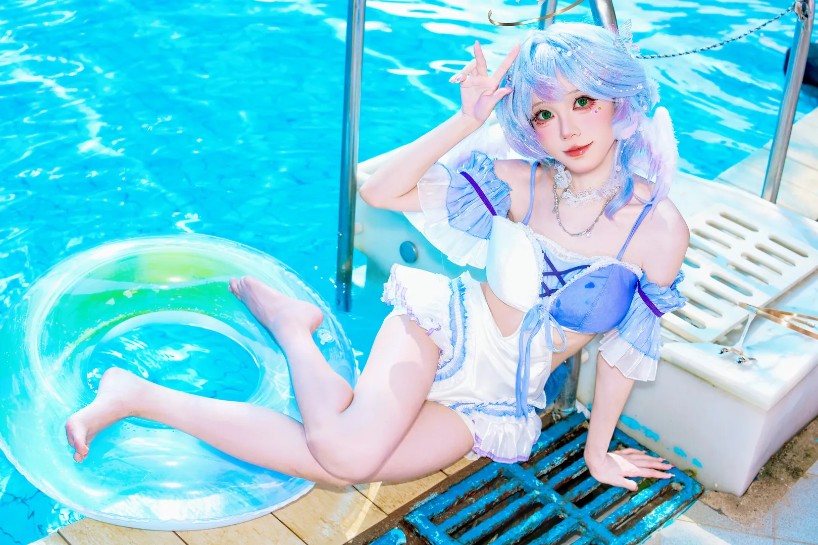 【知更鸟cos】崩坏星穹铁道知更鸟同人泳装，夏日泳池里的清凉光影 - 第 9 张