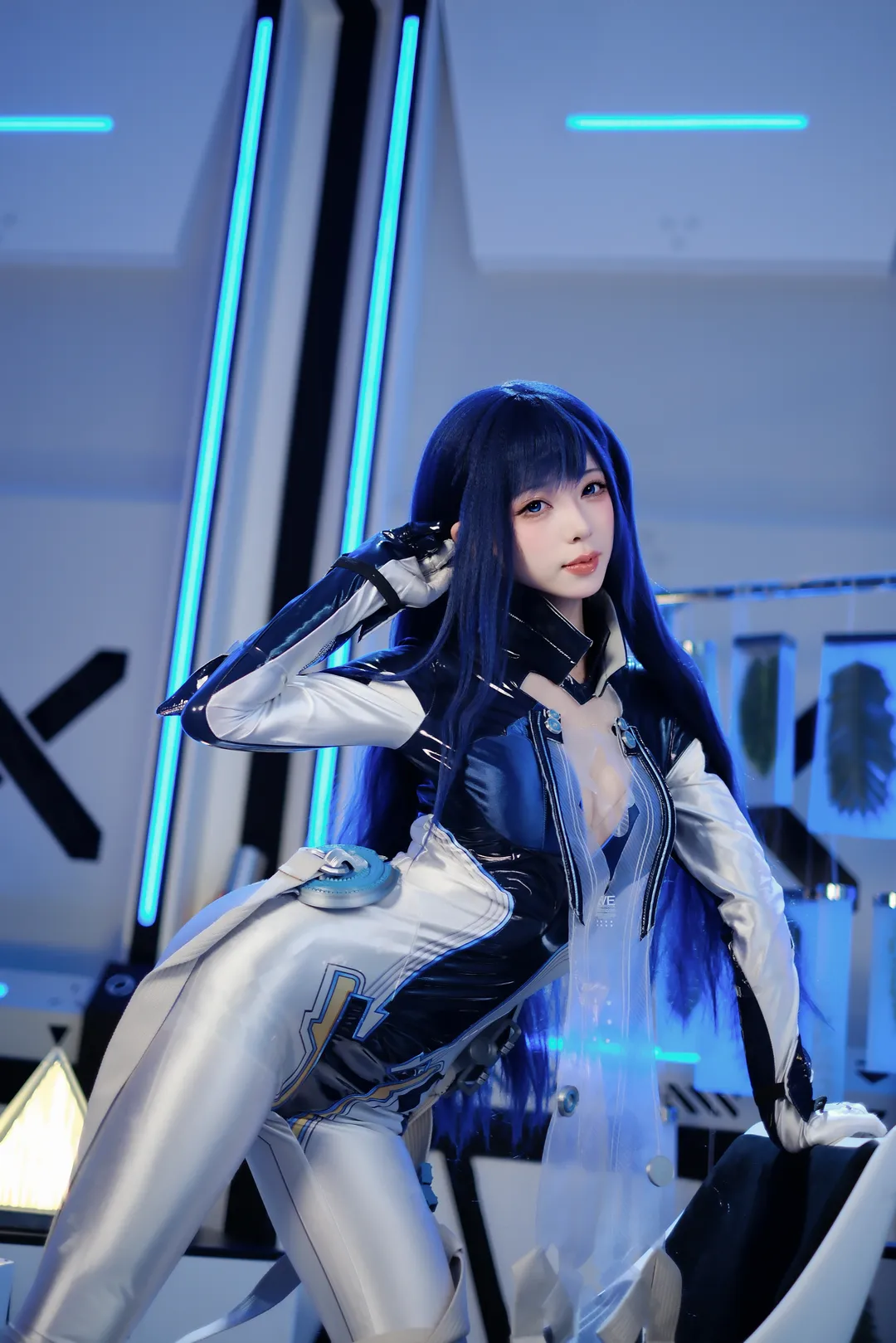【渡鴉cos】劍星與Nikke碰撞出的冷冽魅惑 - 第 5 張