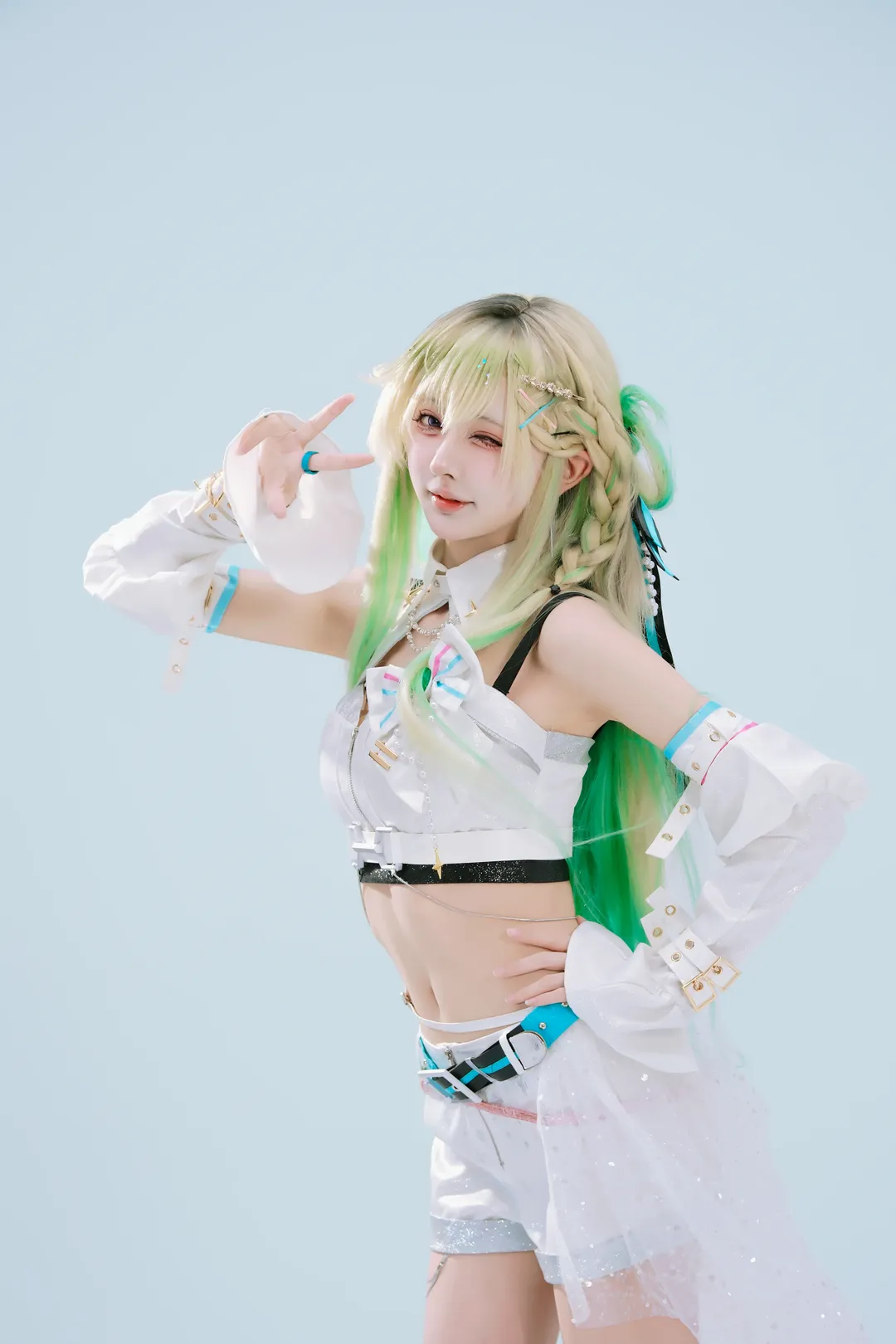 【琳奈cos】鸣潮Solar5新成员琳奈，打歌服初舞台 - 第 5 张