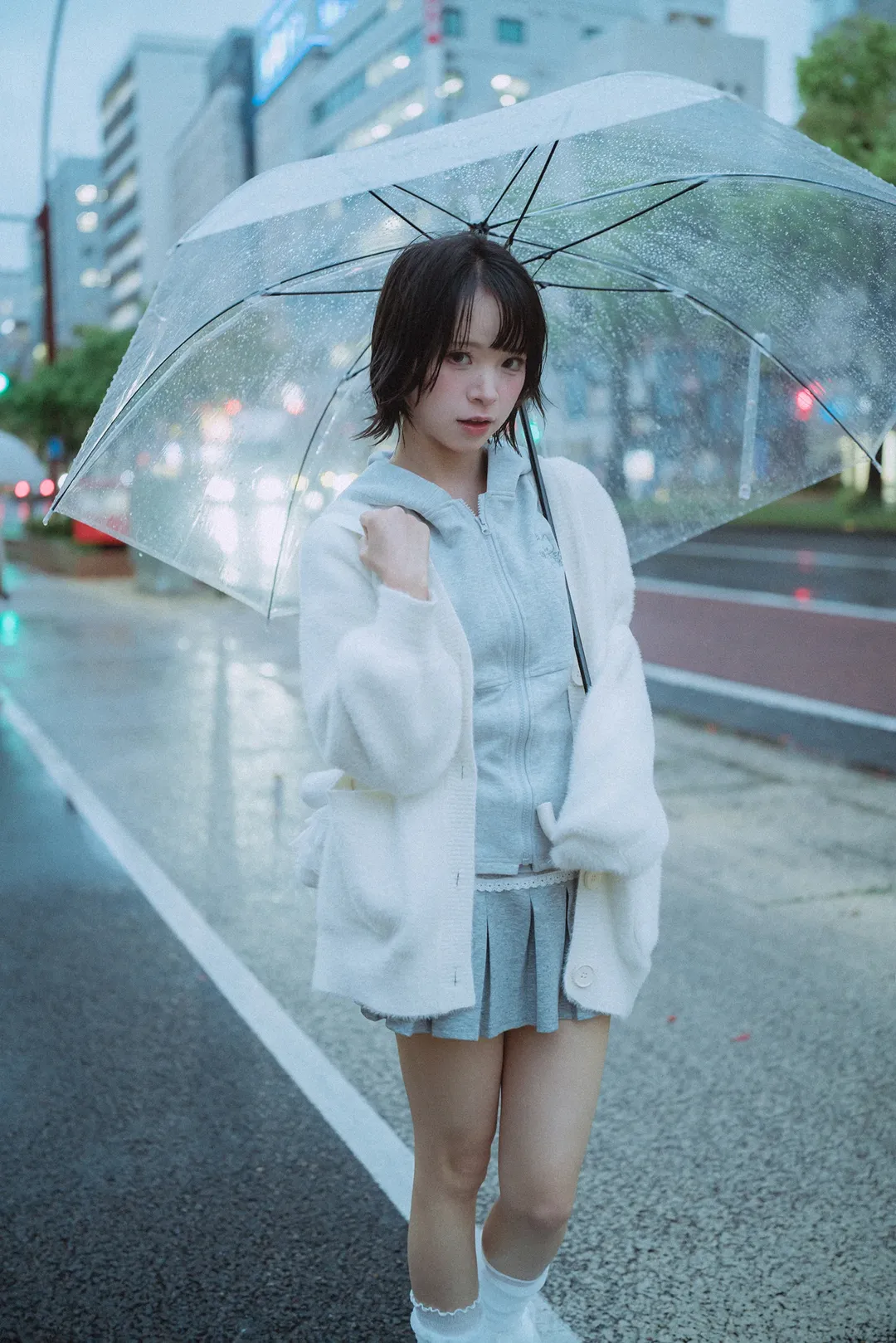 高松灯cos 雨夜电话亭氛围感写真 - 第 3 张