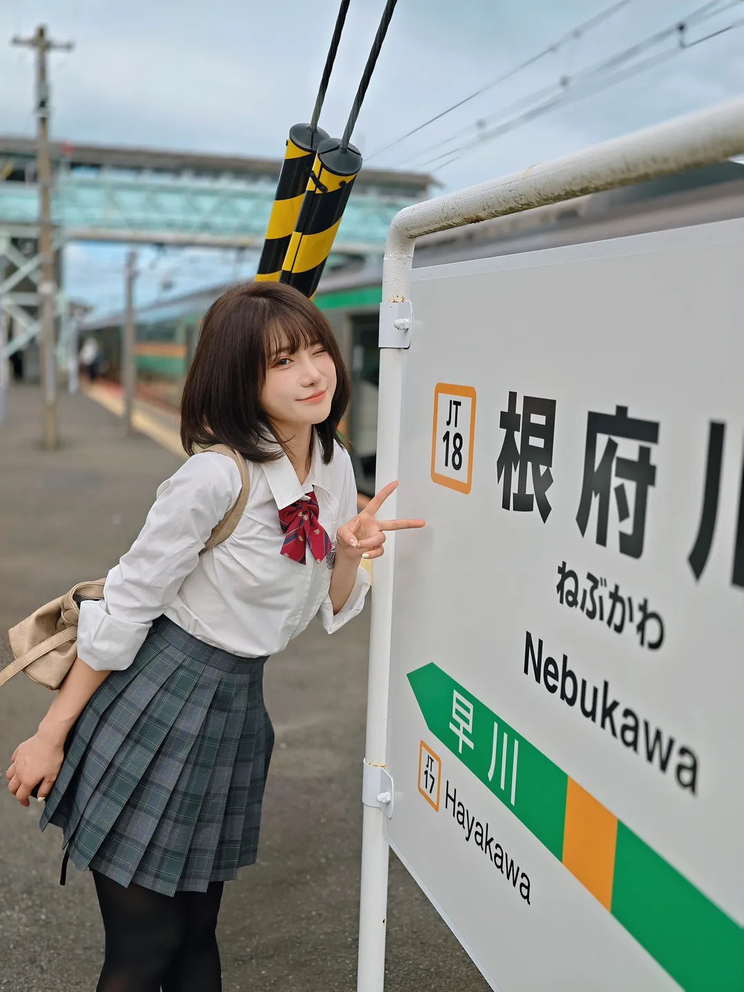 【老玛cos】路人女主的根府川真鹤半日 - 第 9 张