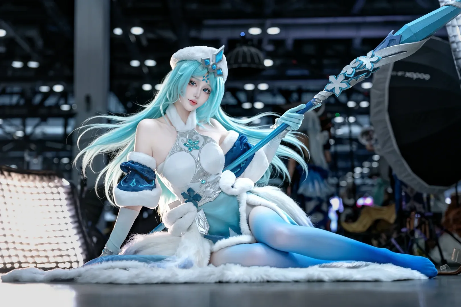 【王昭君cos】冰雪主题的场照动作分享 - 第 4 张