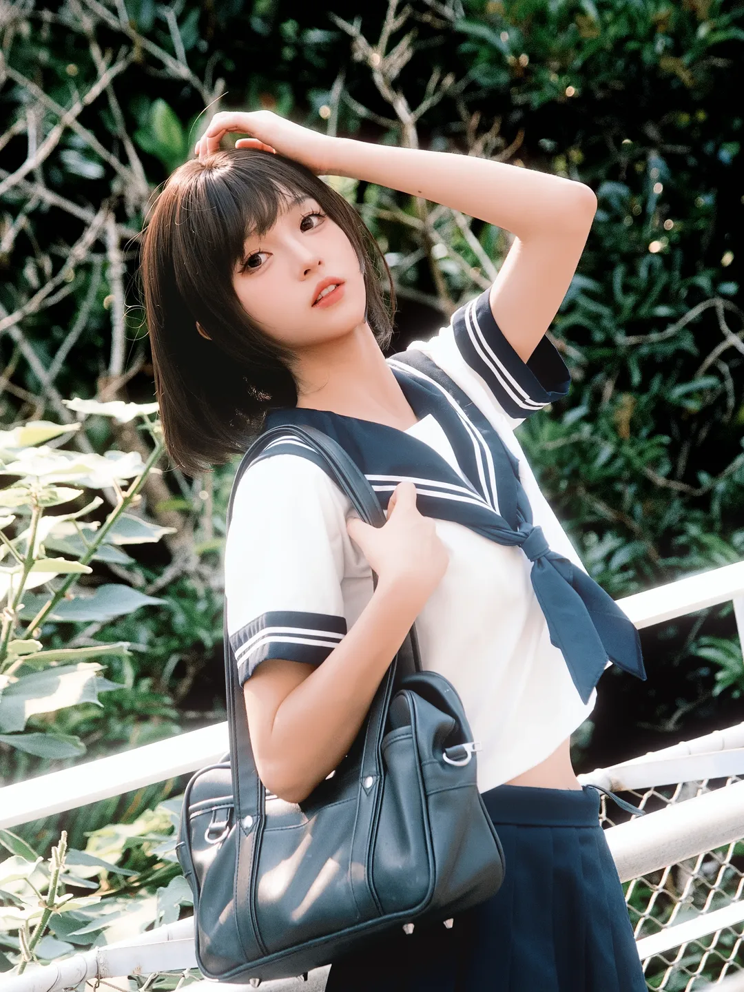 水手服配复古相机，定格日系夏天的自由与勇敢 - 第 3 张