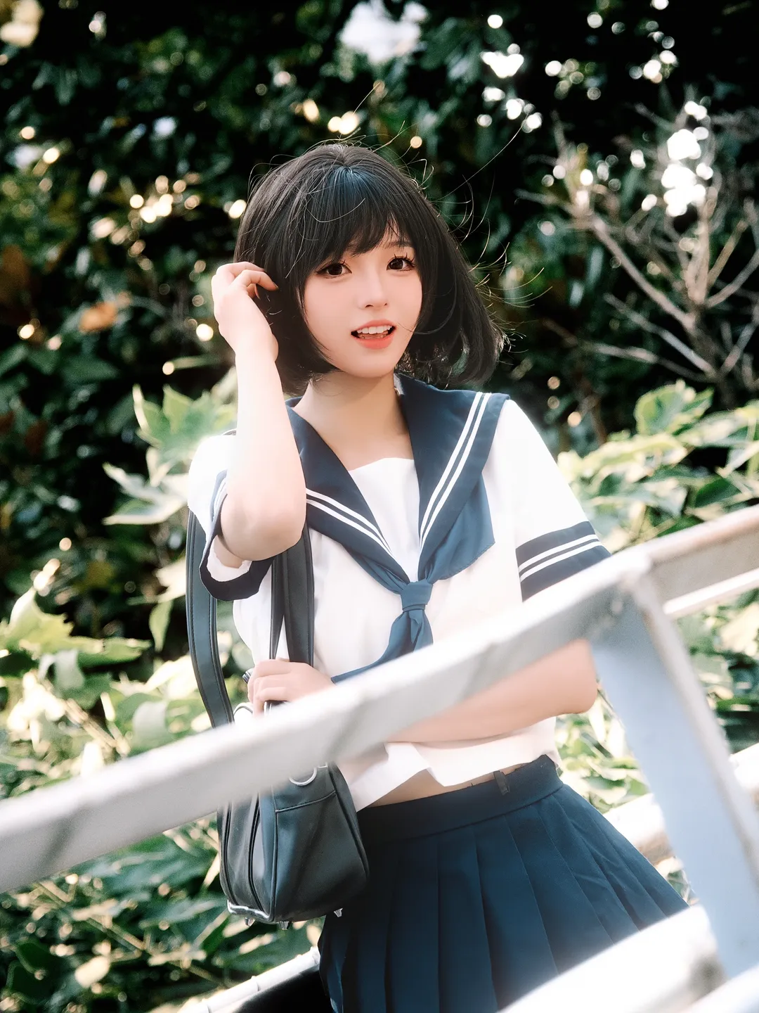 水手服配复古相机，定格日系夏天的自由与勇敢 - 第 5 张